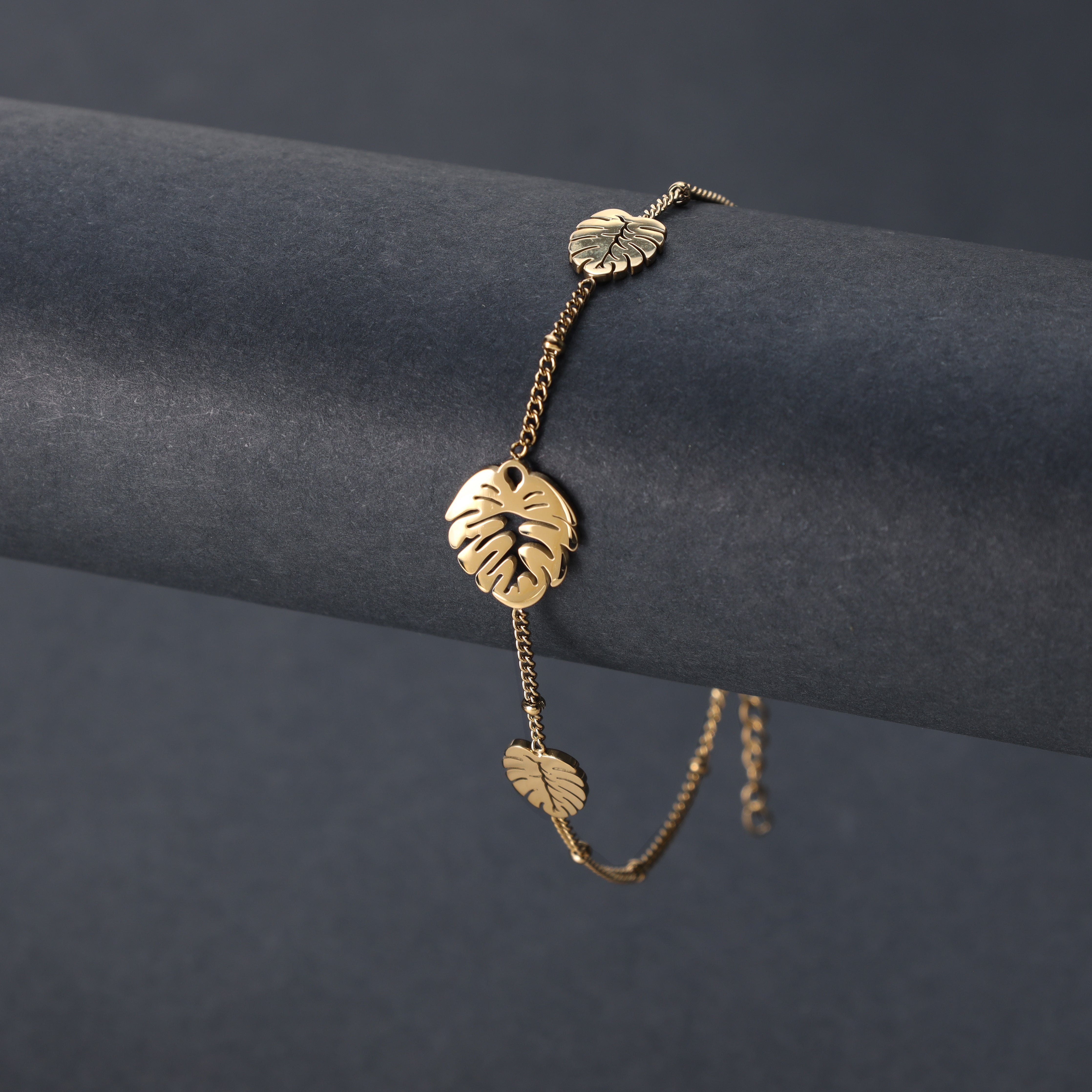 Damen Panzerkette Armband mit Blatt Motiv aus Edelstahl 18K Vergoldet - Taipan Schmuck