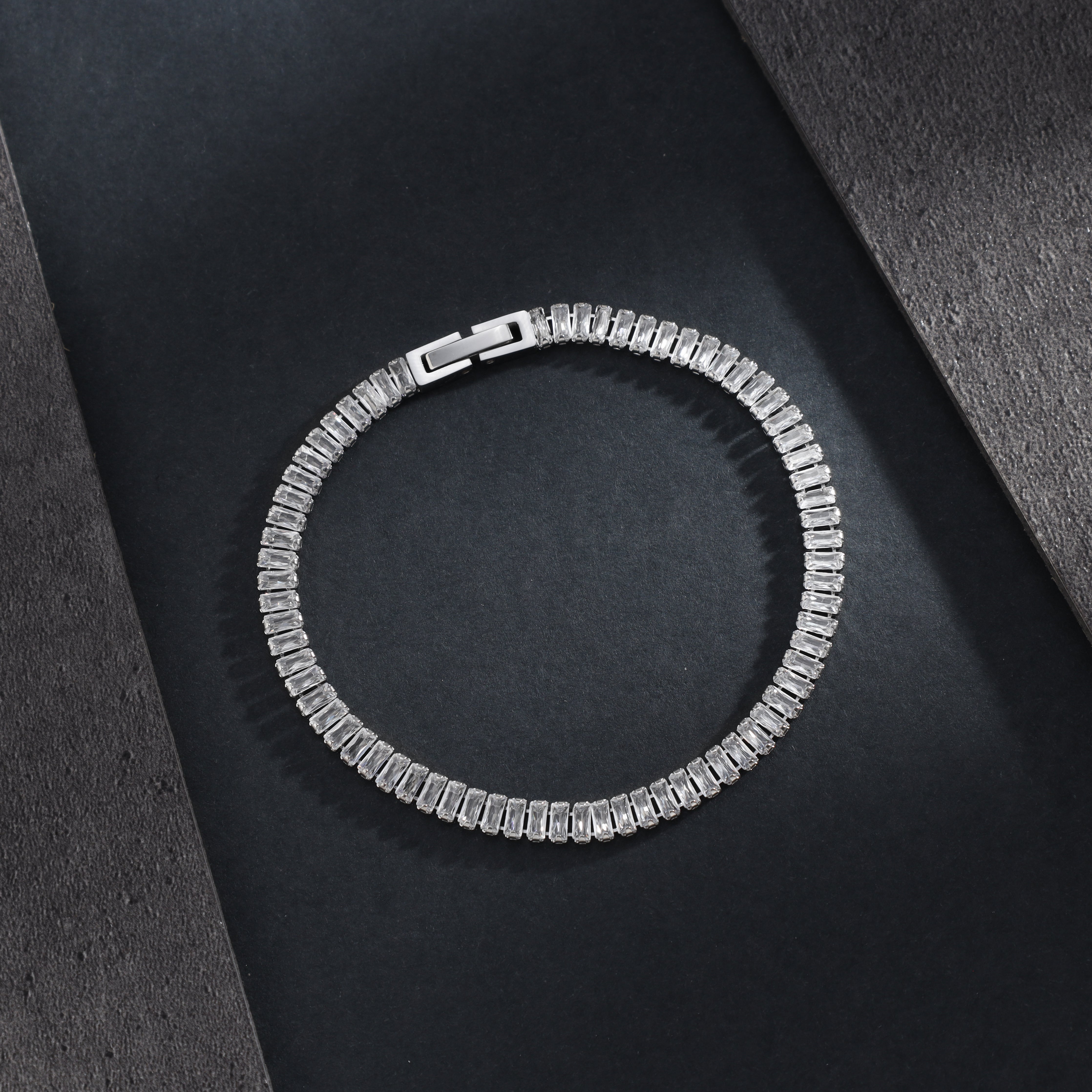 4,5mm Tennis Chain Armband aus Edelstahl - Taipan Schmuck