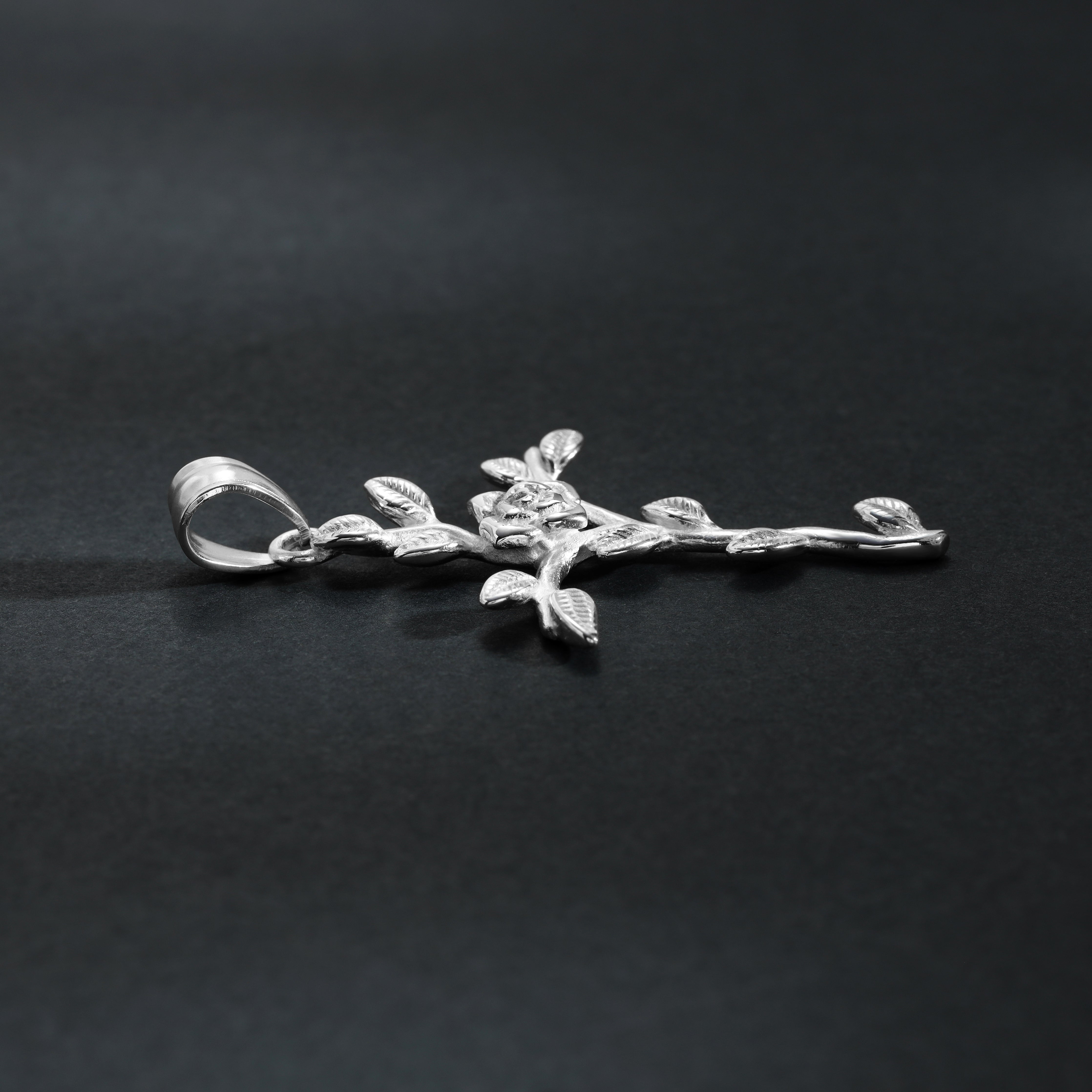 Verschiedene Anhänger aus Edelstahl Kreuz / Kreuz Rose / Betende Hände - Taipan Schmuck