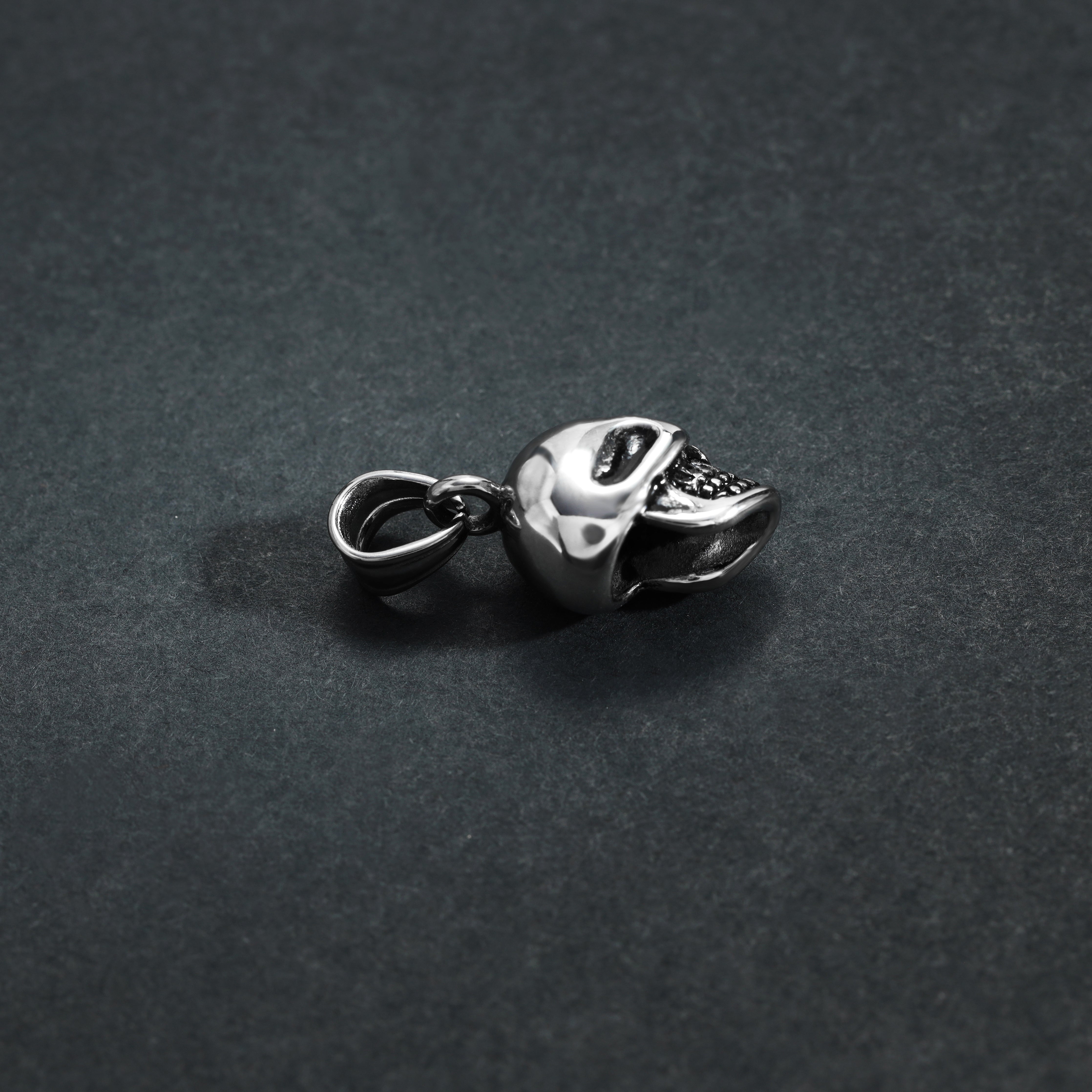 Verschiedene Anhänger aus Edelstahl Fußballschuhe / Schädel Skull /Anker - Taipan Schmuck