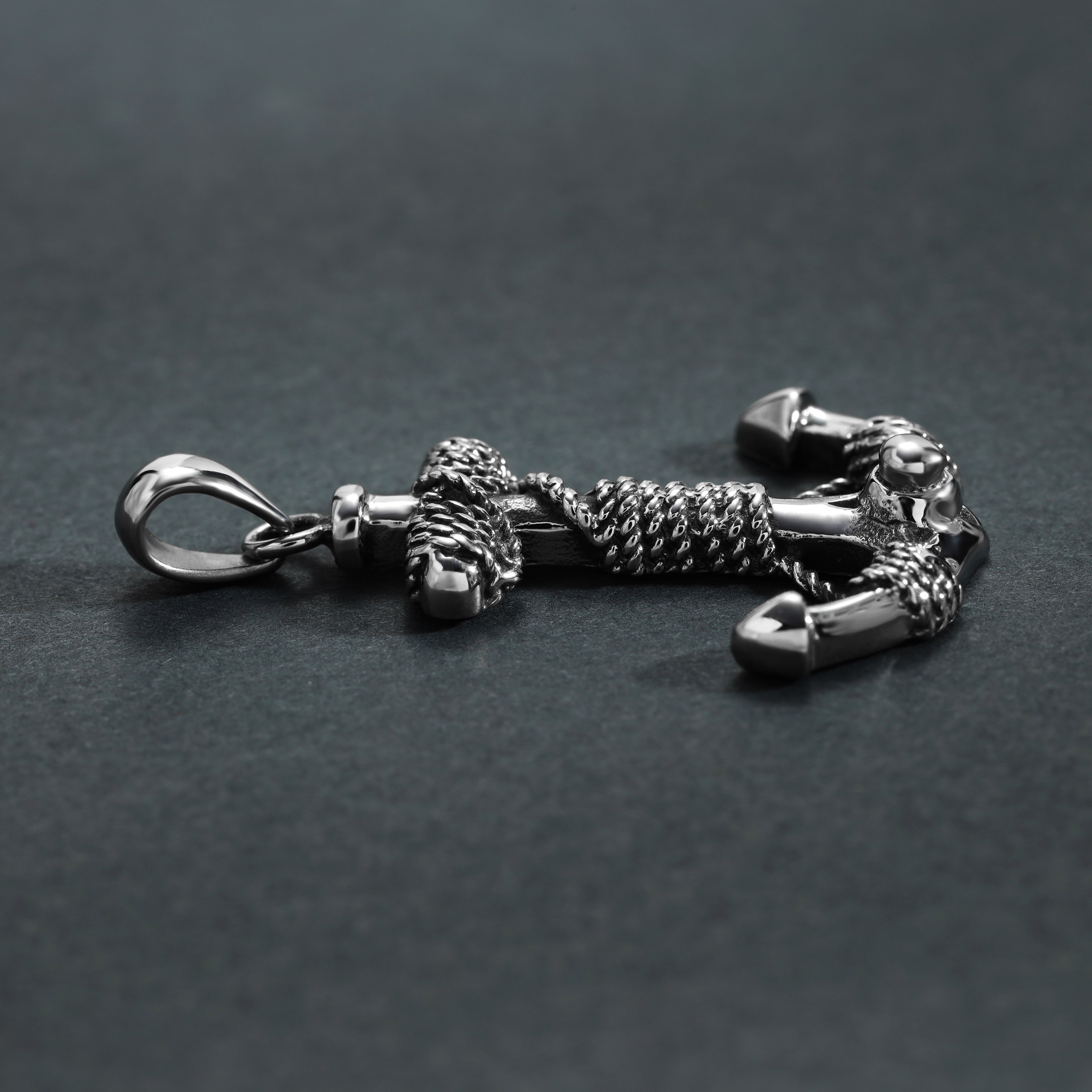 Verschiedene Anhänger aus Edelstahl Fußballschuhe / Schädel Skull /Anker - Taipan Schmuck