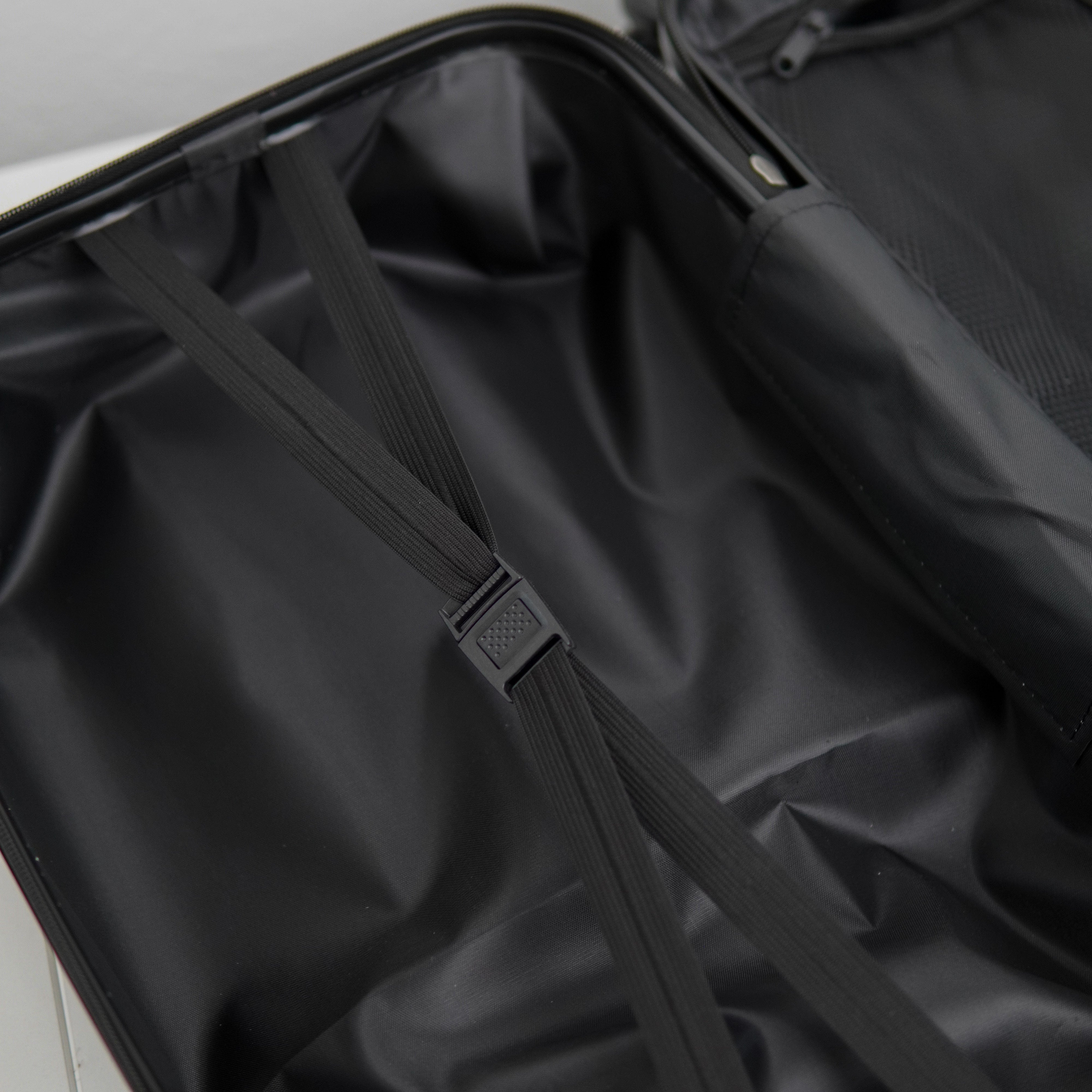 Handgepäck Koffer Trolley in schwarz mit Taipan Ketten Design