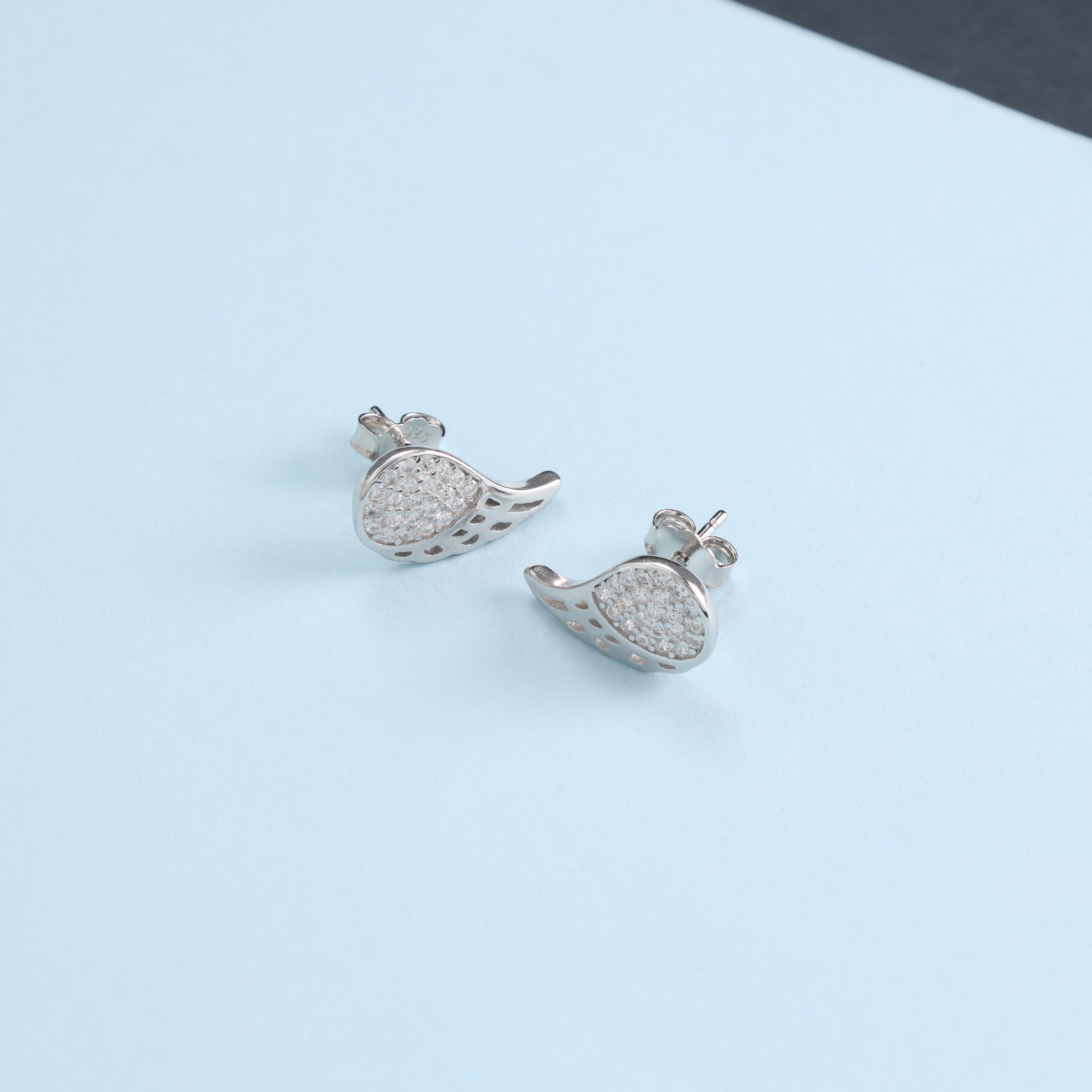 Flügel Ohrstcker iced out Zirkonia Ohrringe aus 925 Sterlingsilber - Taipan Schmuck