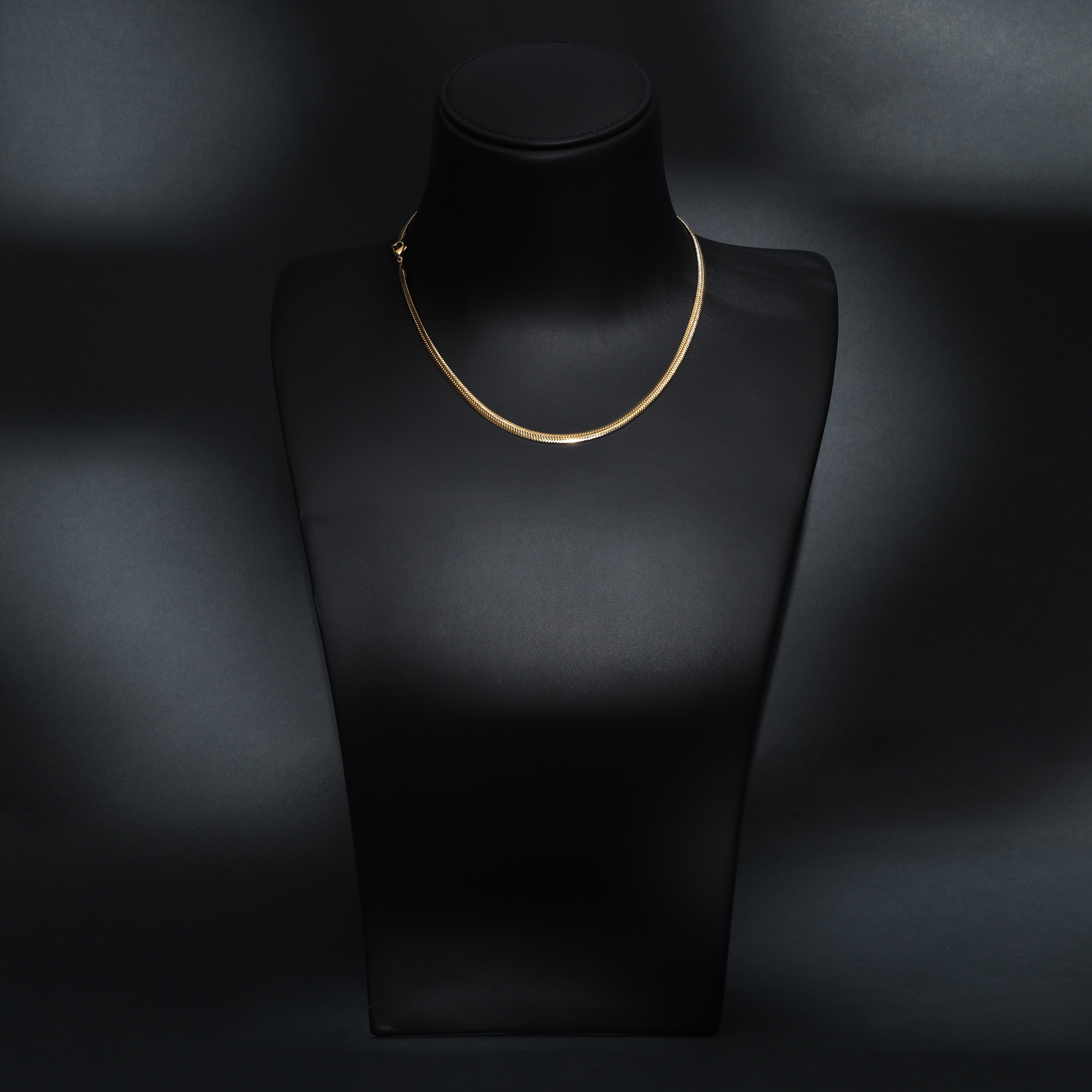 4mm Fischgrätenkette Herringbone aus Edelstahl 18K vergoldet - Taipan Schmuck
