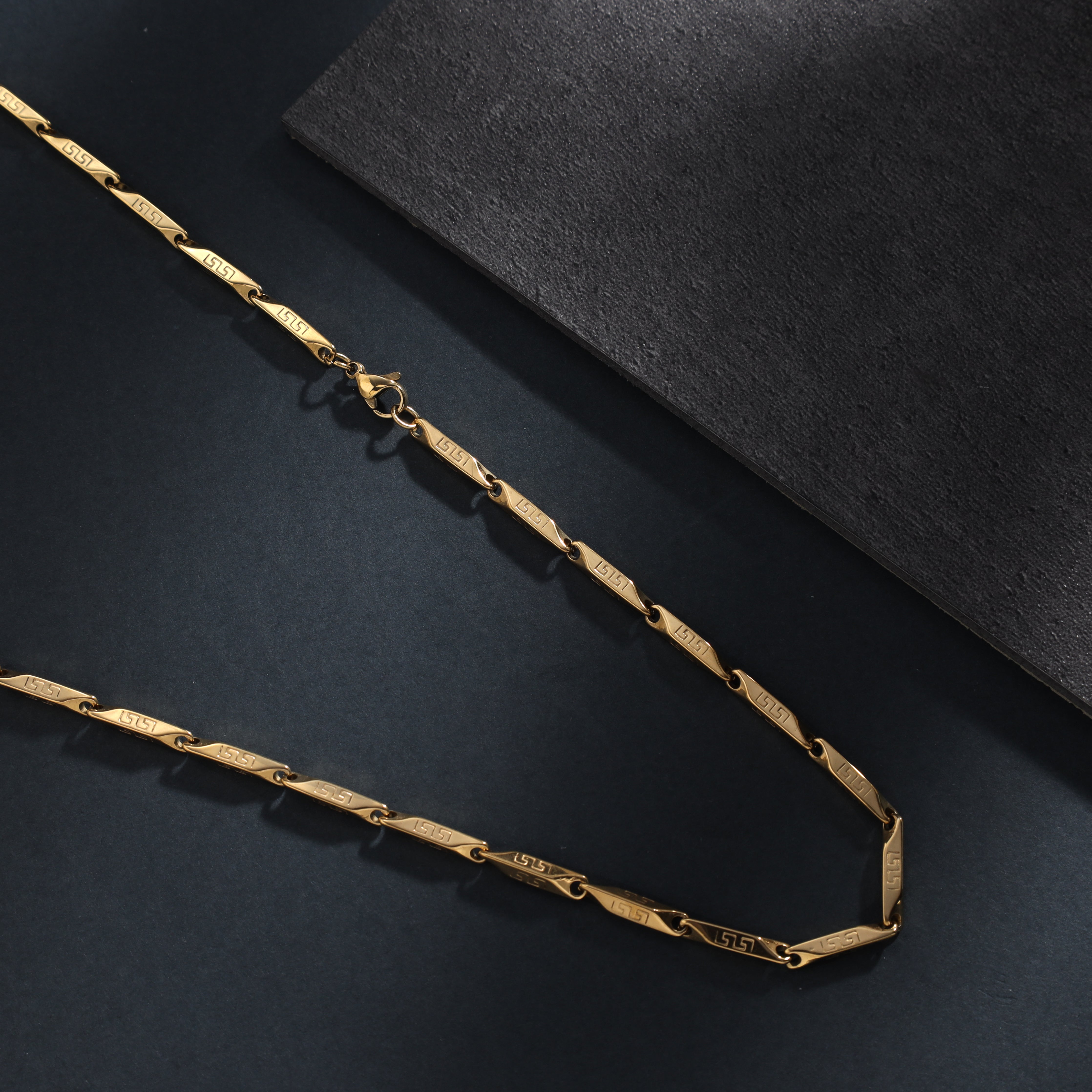 3mm Bullet Chain 55cm lang aus Edelstahl 18K vergoldet - Taipan Schmuck