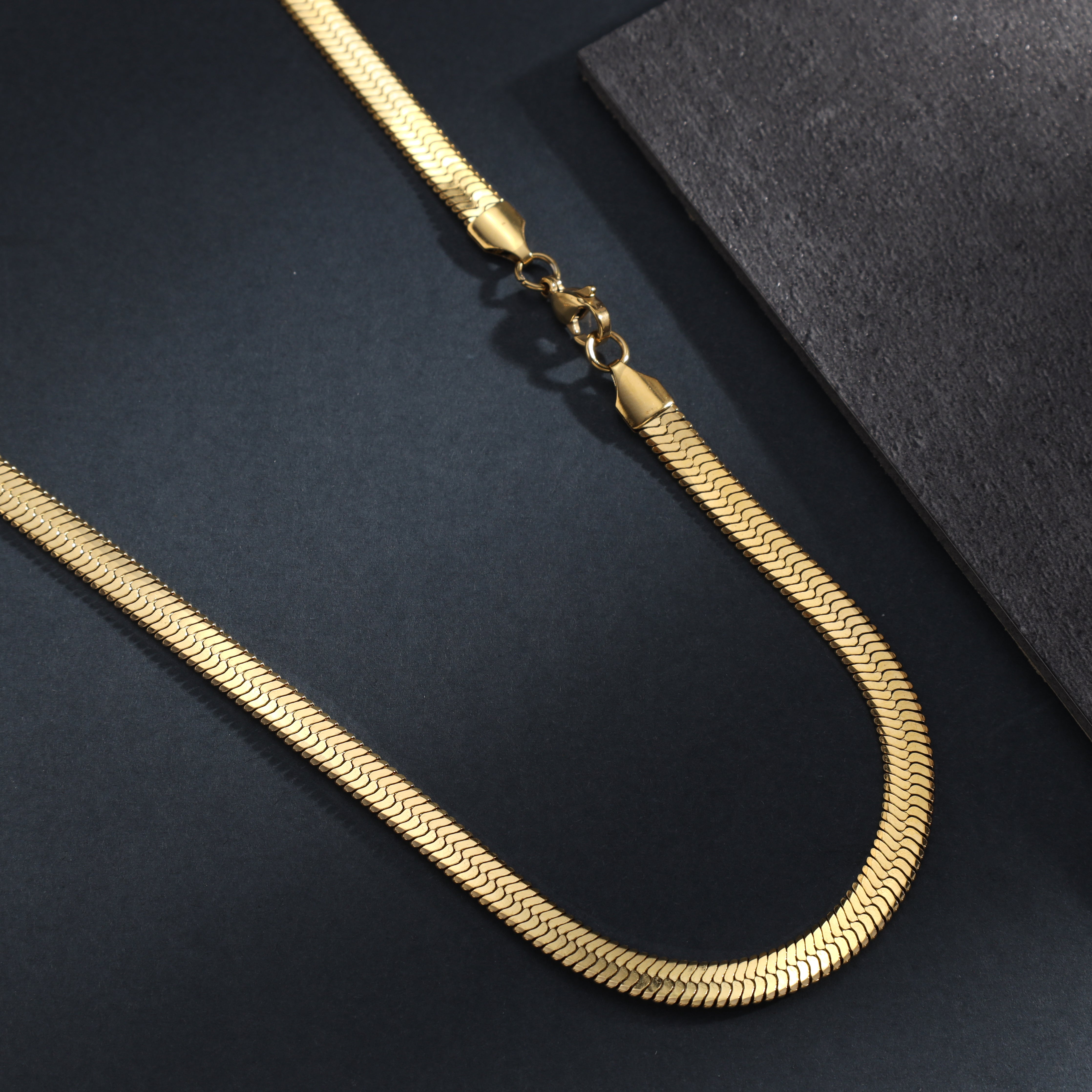 6mm Fishgrätenkette Herringbone Chain aus Edelstahl 18K vergoldet - Taipan Schmuck