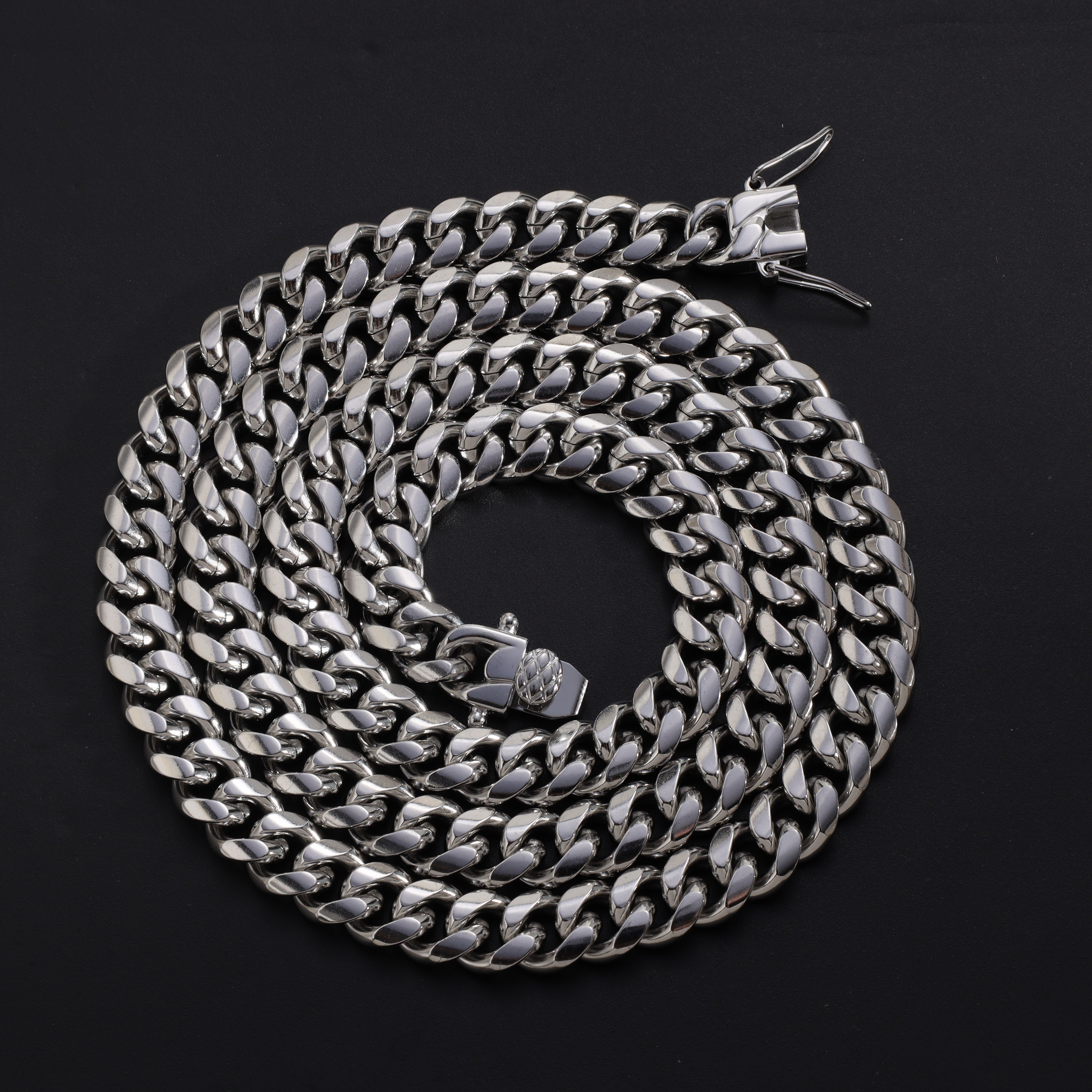 8mm Miami Cuban Link Curb Chain Made of Stainless Steel