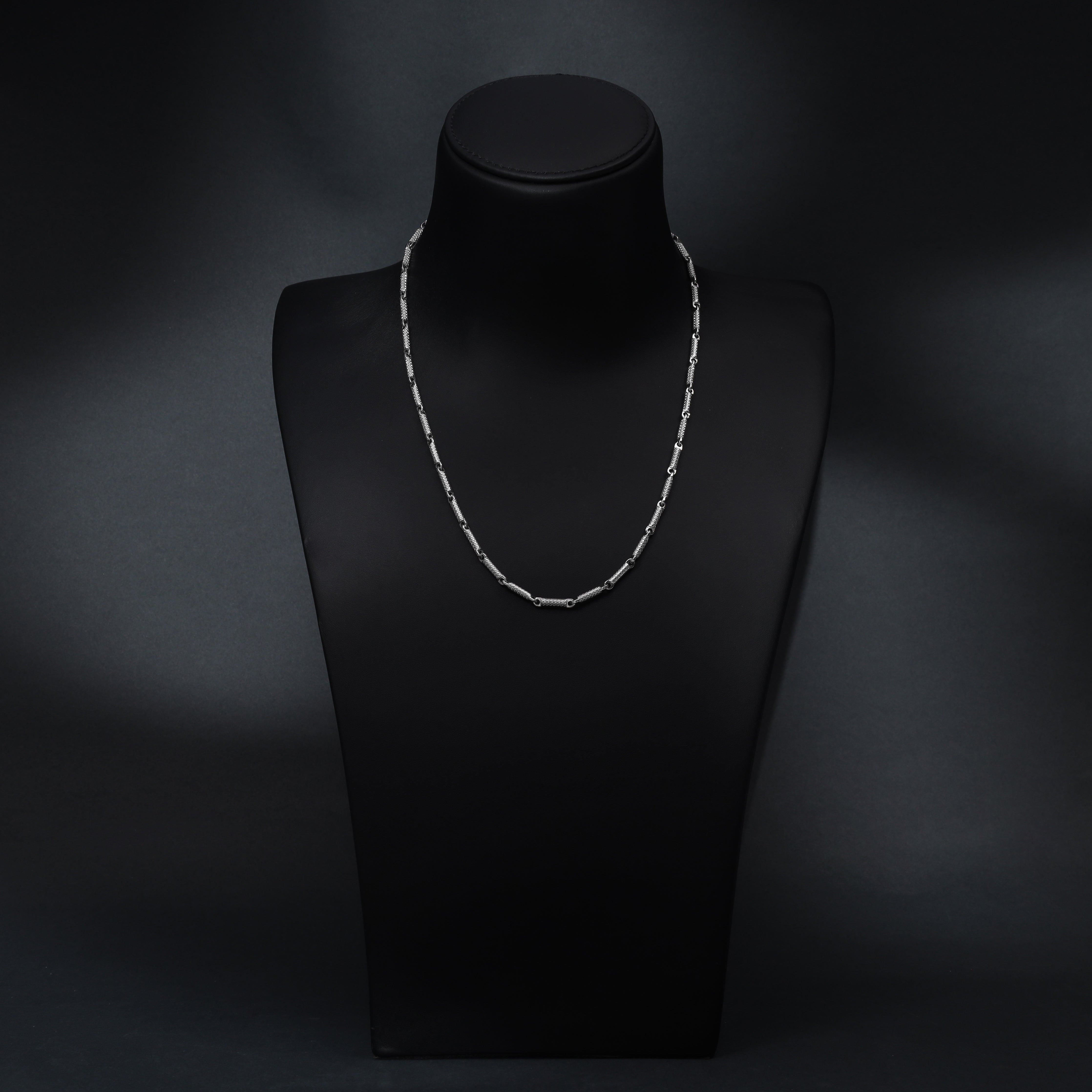 Bullet Chain mit Gravur 3mm breit 55cm aus Edelstahl - Taipan Schmuck