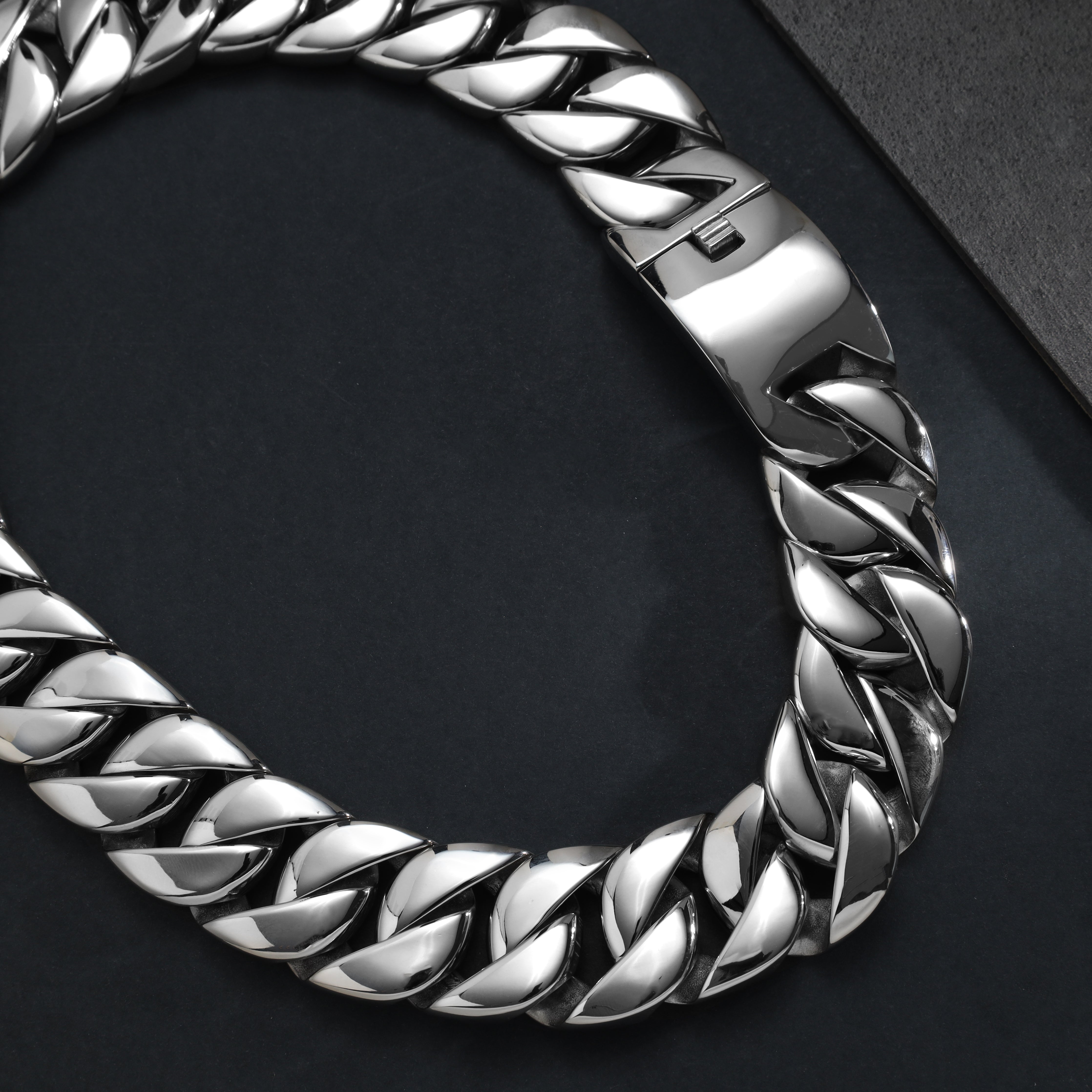 30mm GIGANTISCHE Miami Cuban Link Kette Panzerkette aus Edelstahl - Taipan Schmuck
