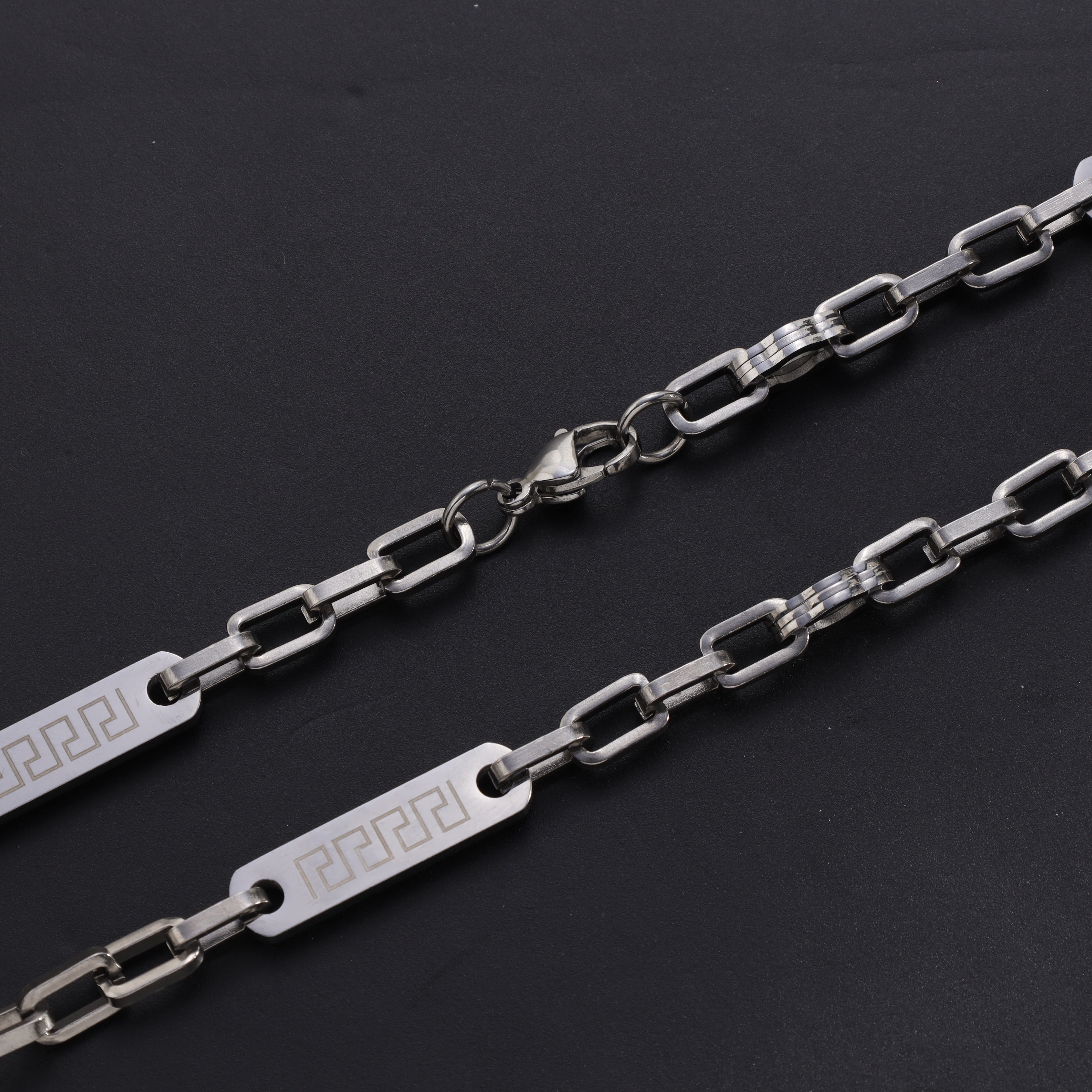 Ankerkette mit Plattenelement 7,5mm breit aus Edelstahl - Taipan Schmuck