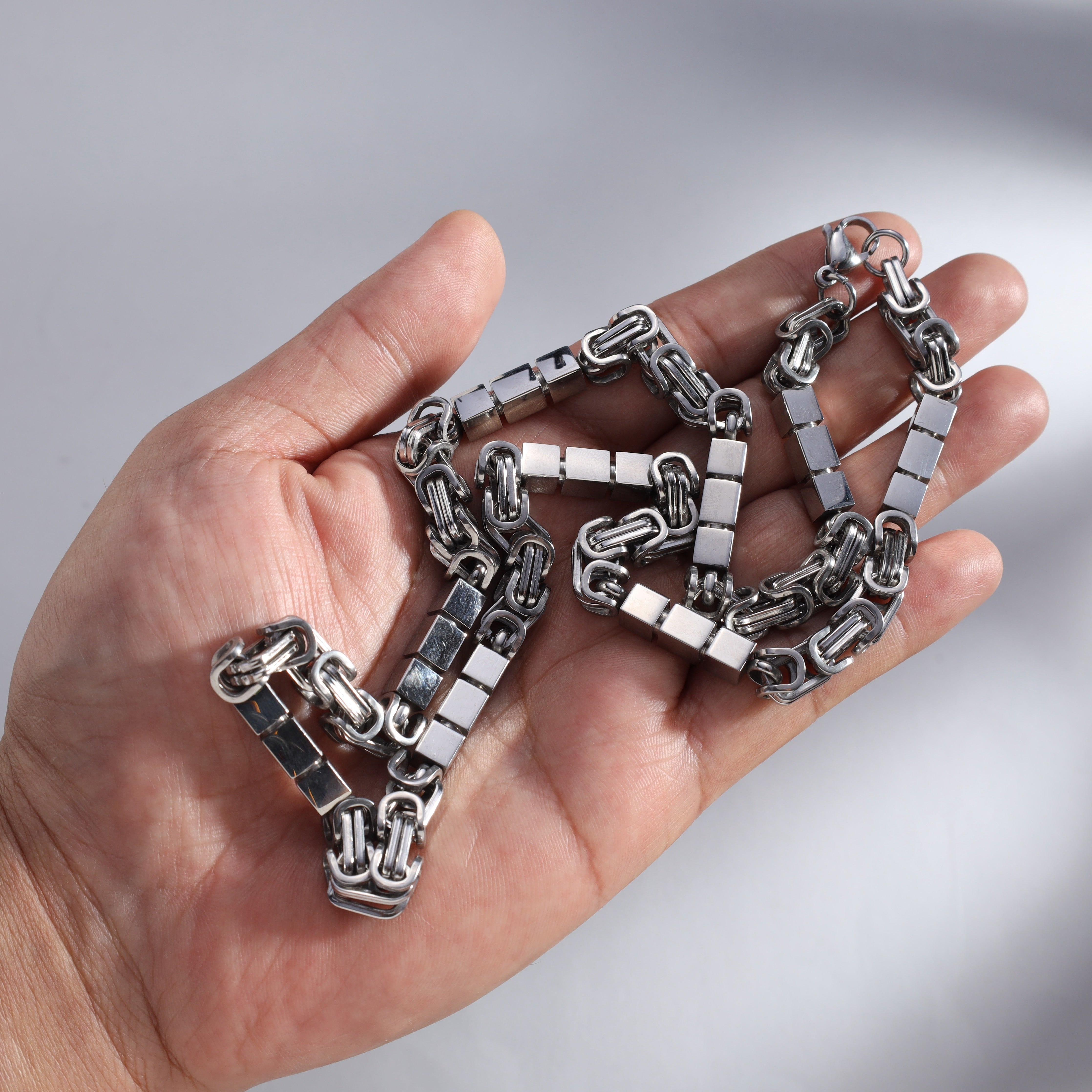 7mm king chain with blocks 60cm made of stainless steel
