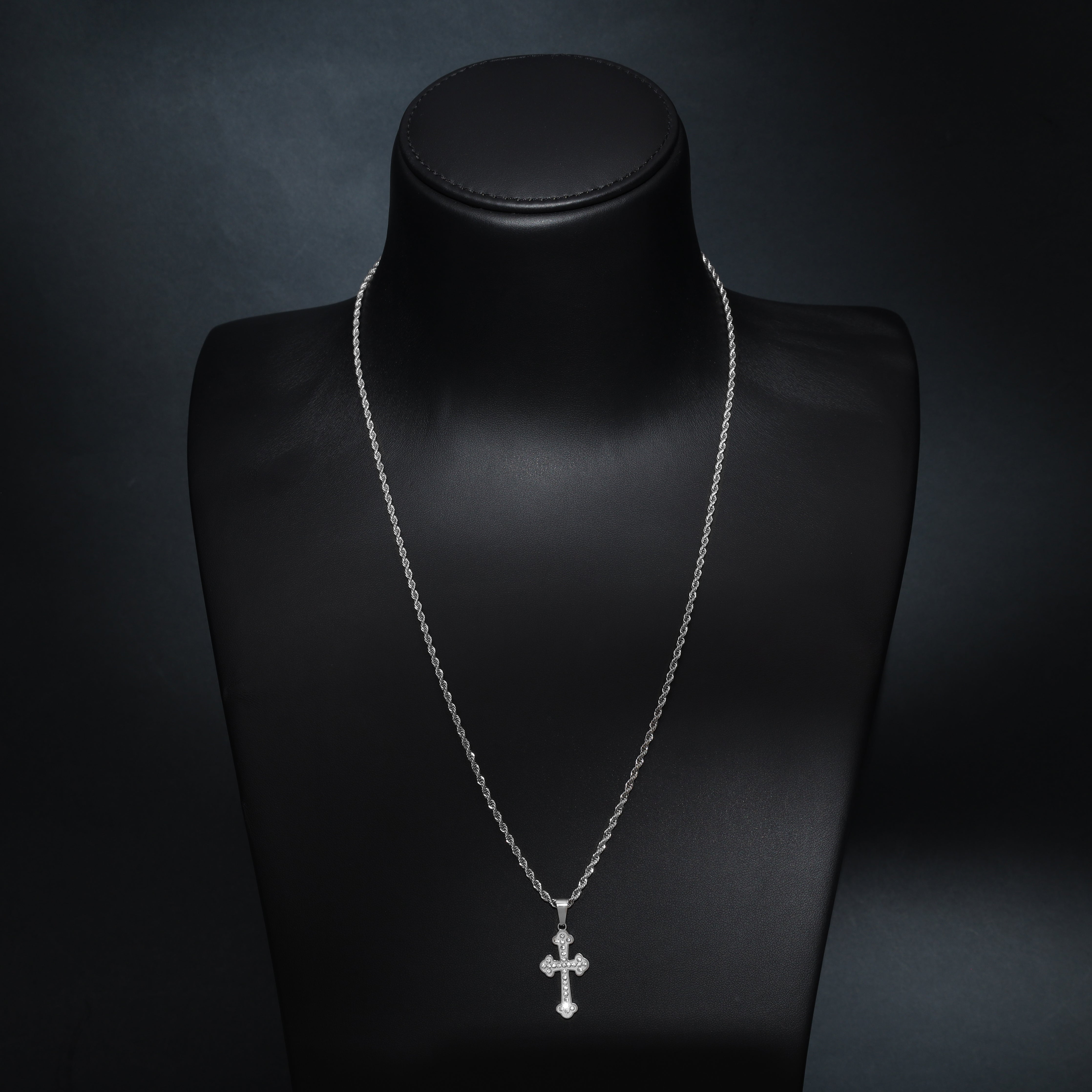 Set Kordelkette Rope Chain mit Iced Out Stil Kreuz Anhänger aus Edelstahl - Taipan Schmuck