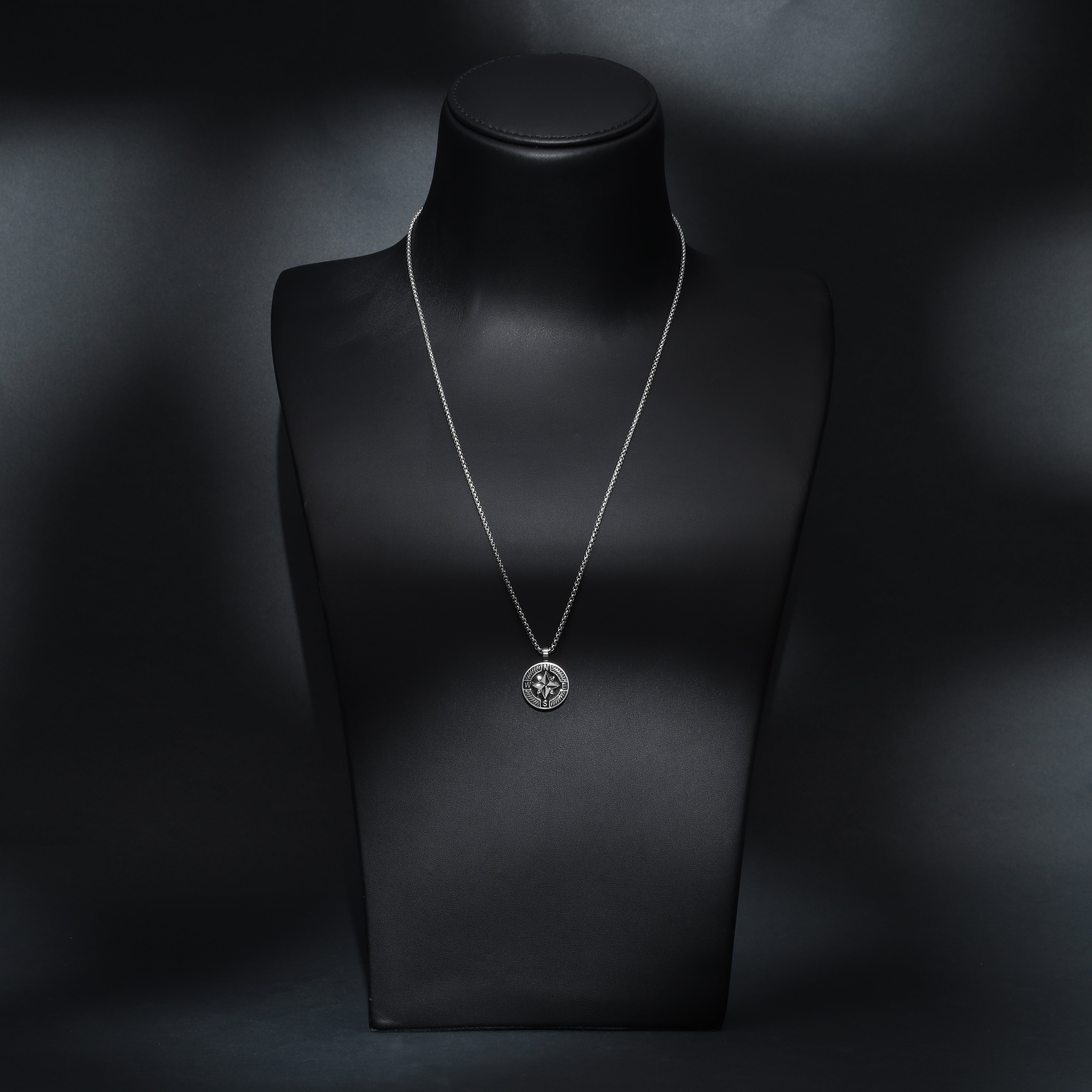 Box Chain Kette mit Kompass Anhänger aus Edelstahl - Taipan Schmuck