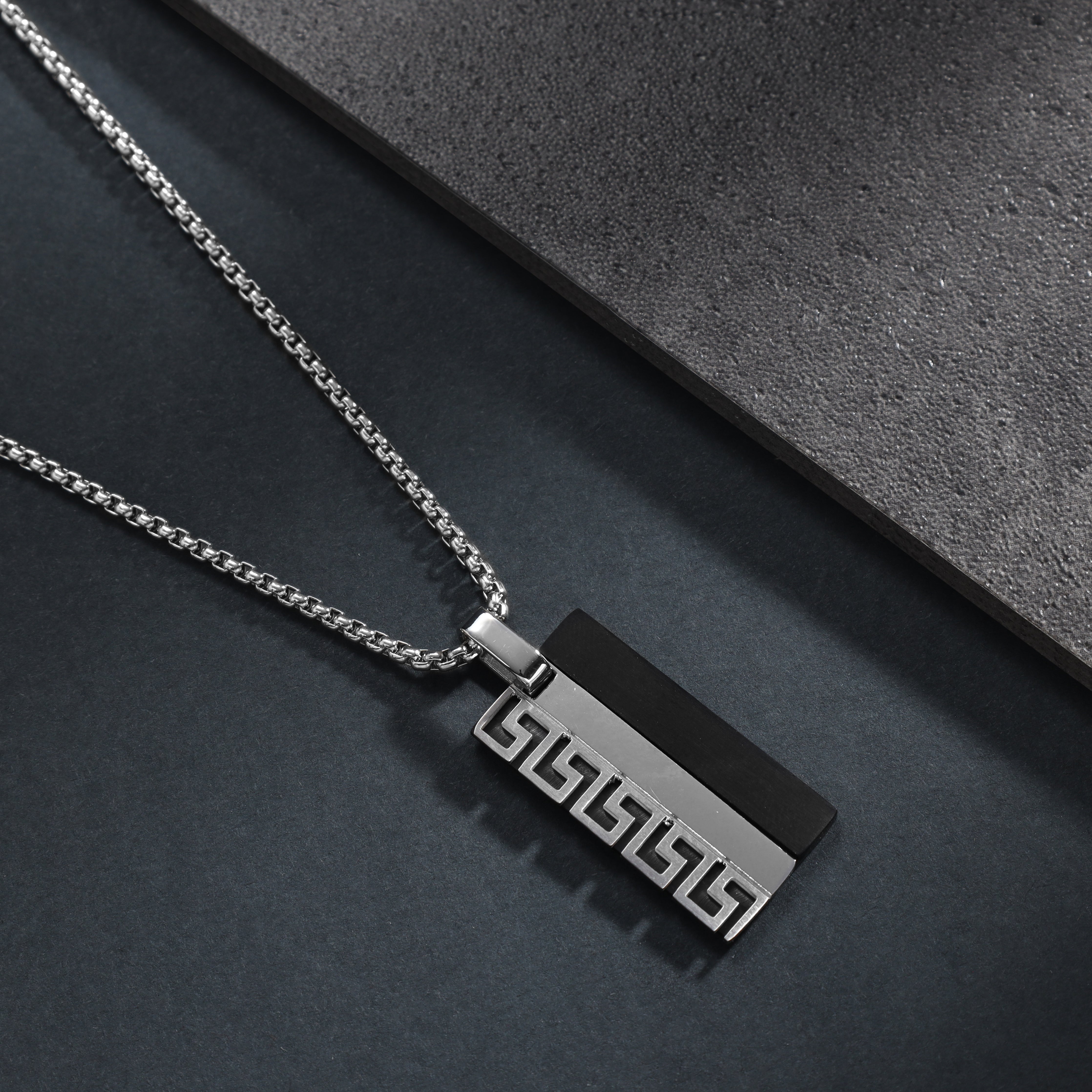 Box Chain Kette mit Dog Tag Anhänger aus Edelstahl - Taipan Schmuck