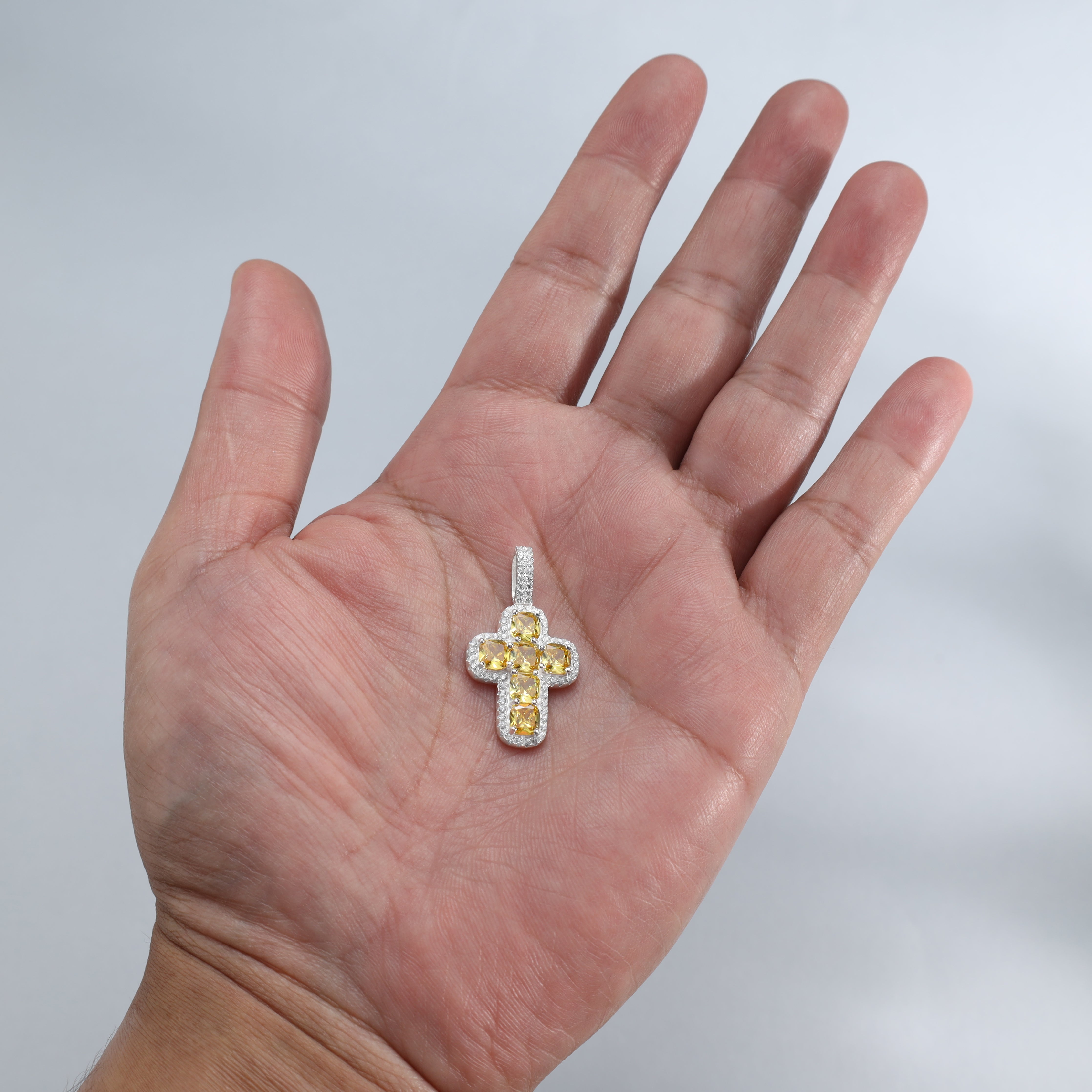 Kreuz Iced Out Style Anhänger aus 925 Sterlingsilber (PE339) - Taipan Schmuck