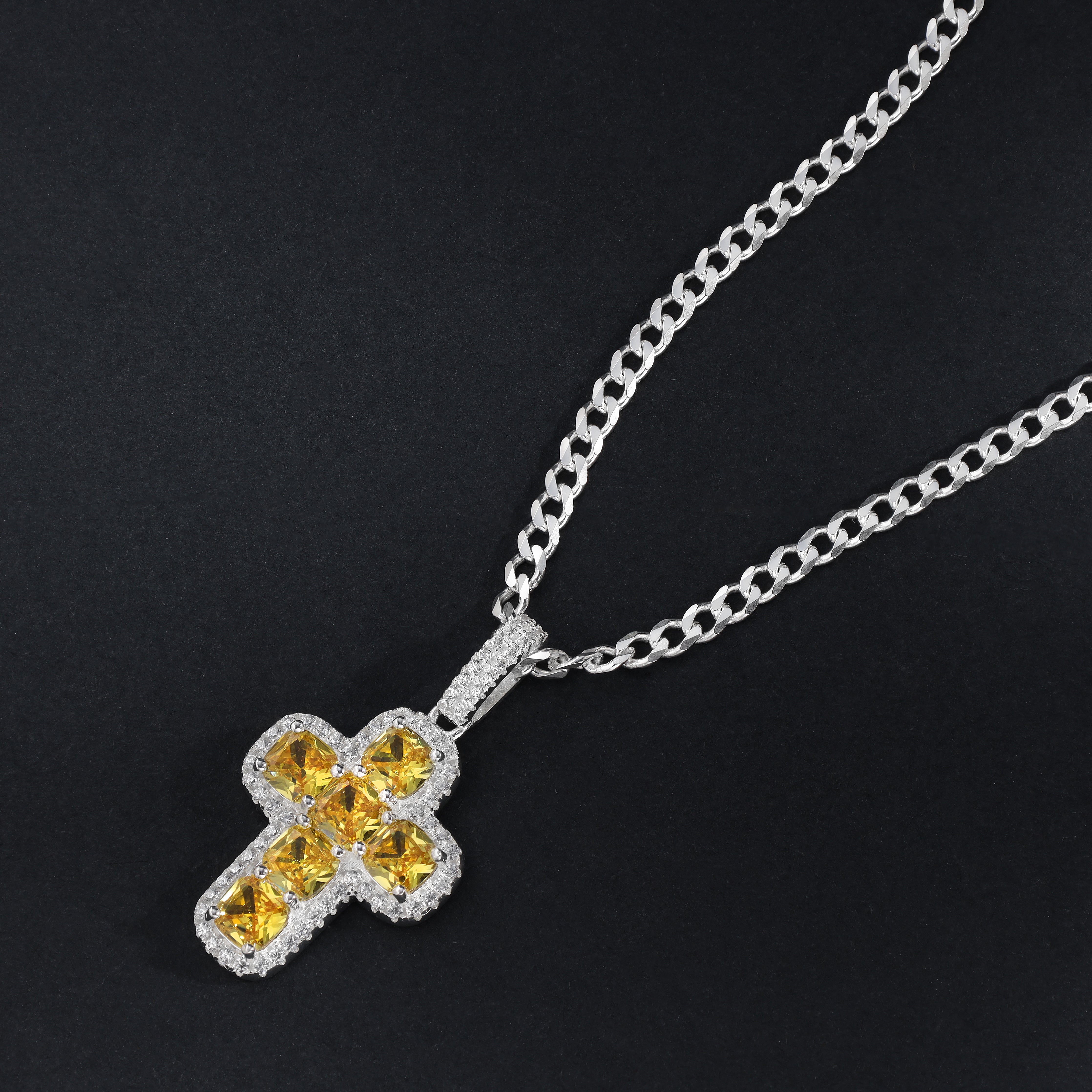 Kreuz Iced Out Style Anhänger aus 925 Sterlingsilber (PE339) - Taipan Schmuck