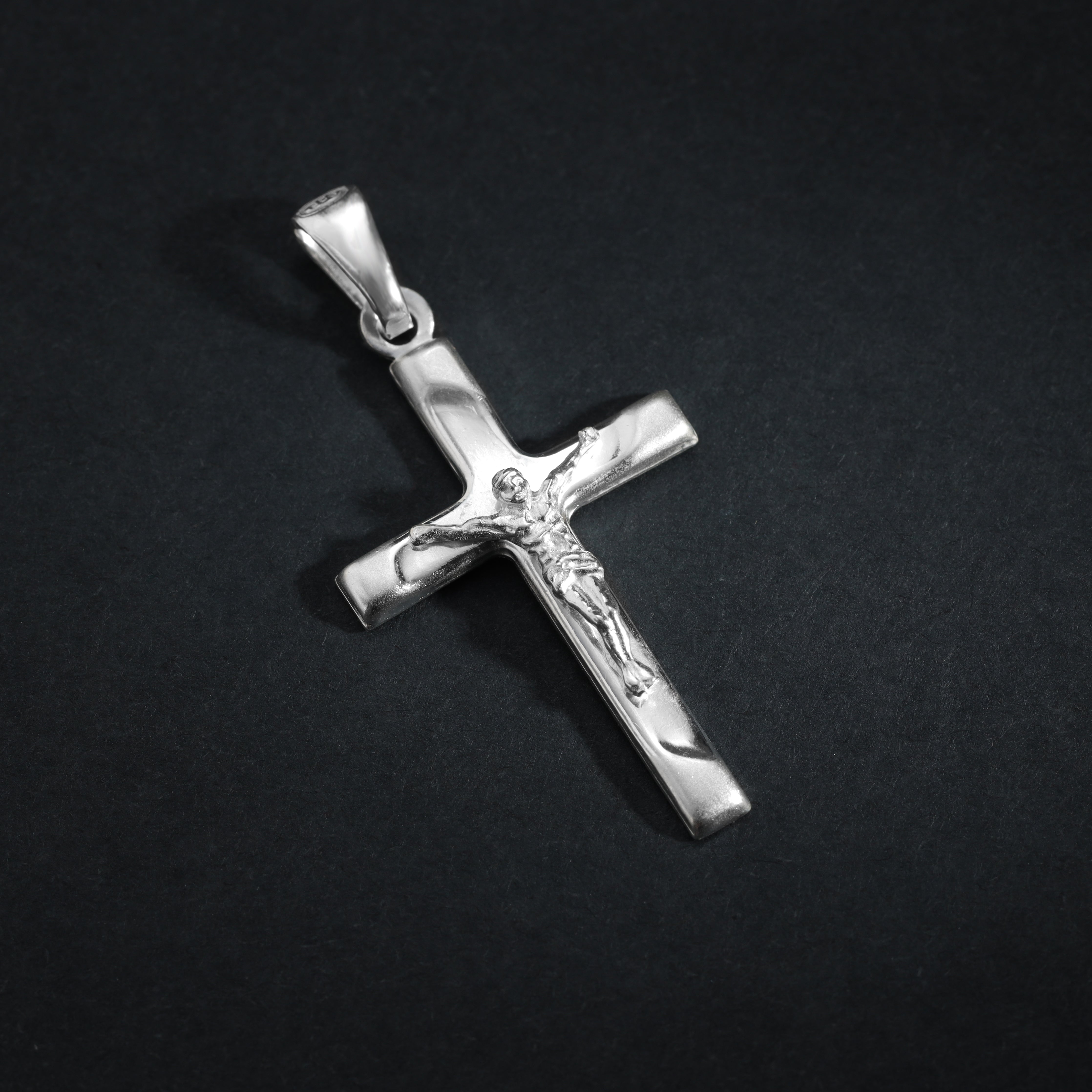 Verschiedene Kreuz Anhänger aus 925 Sterlingsilber - Taipan Schmuck