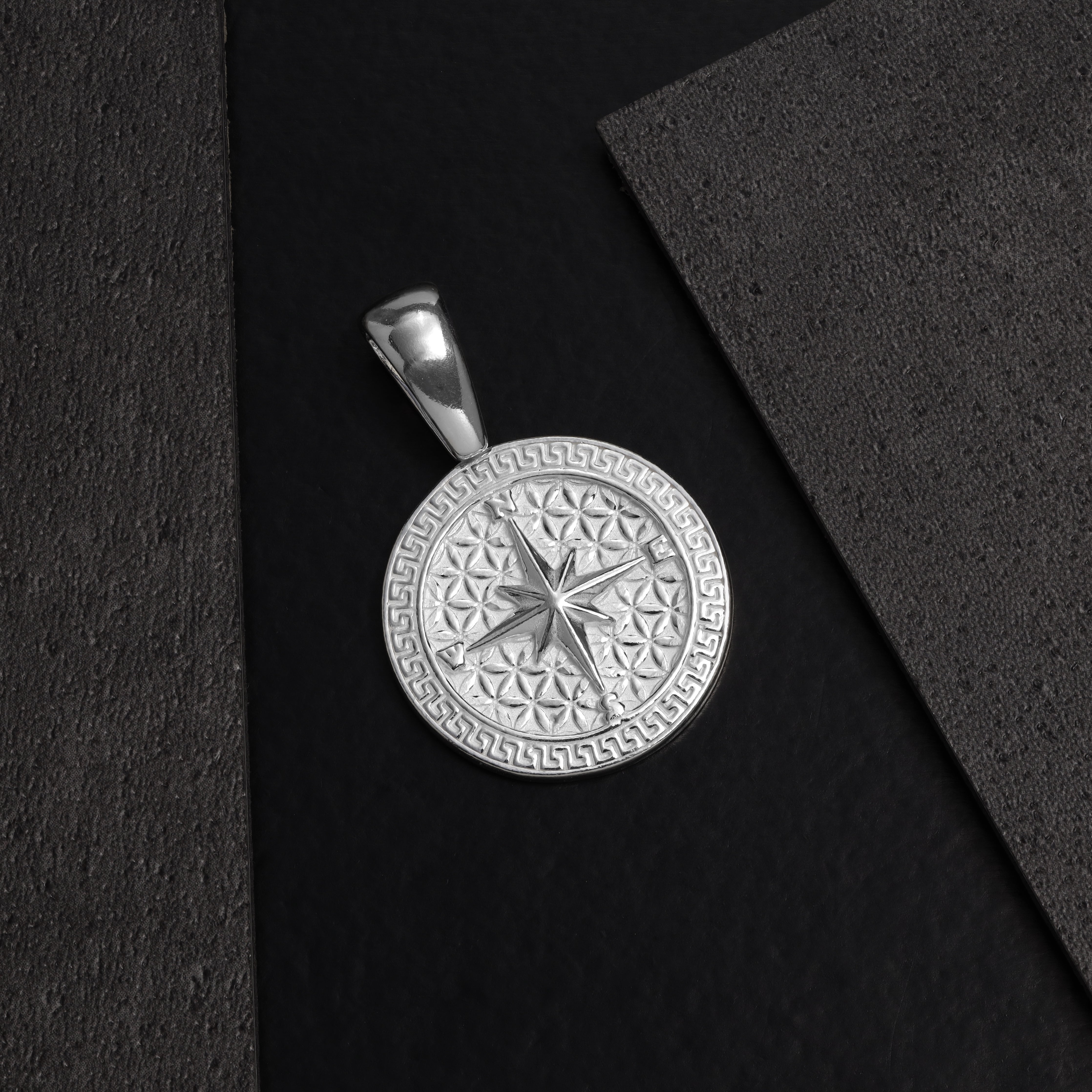 Kompass Anhänger aus 925 Sterlingsilber (PE462) "Oriental Dream" - Taipan Schmuck