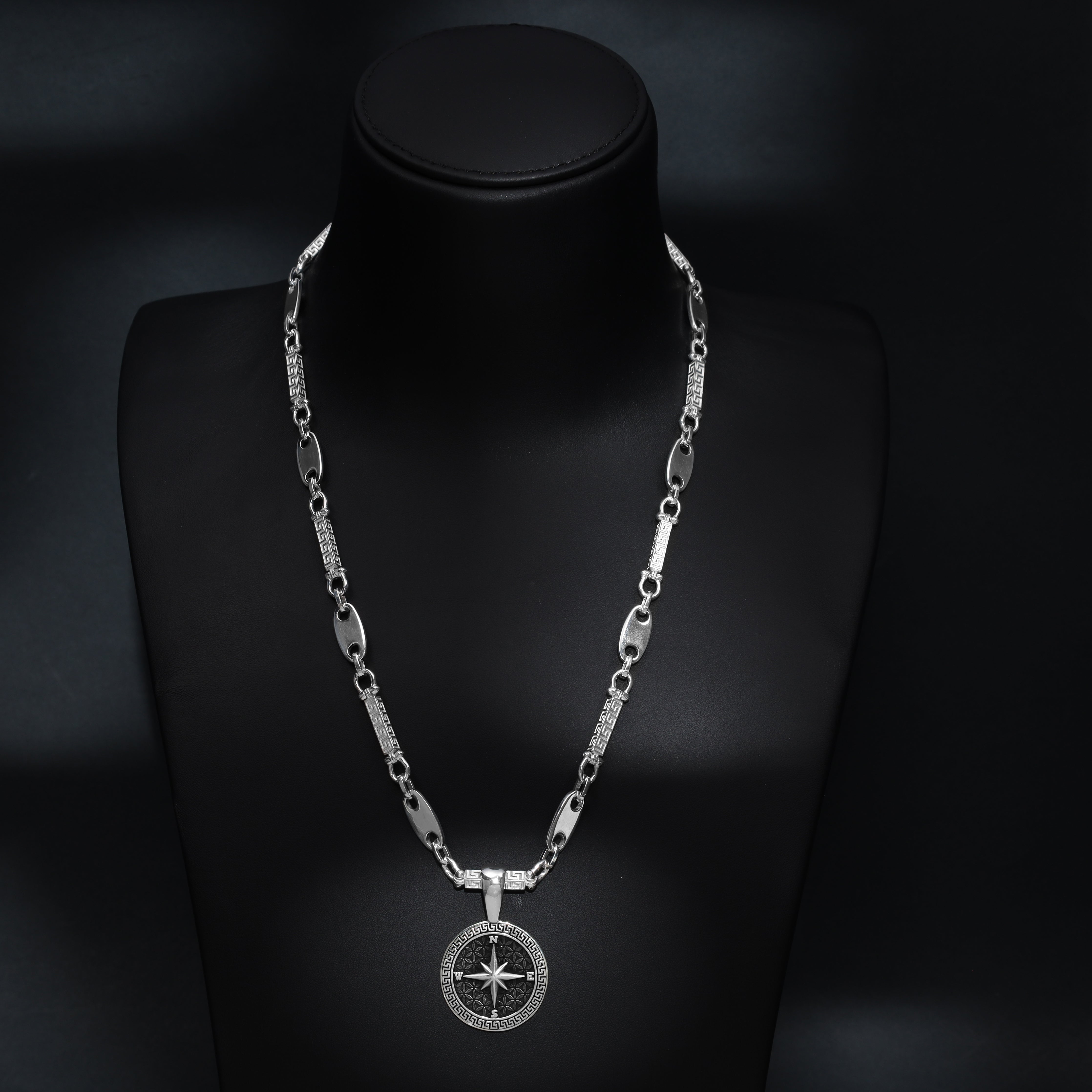 Kompass Anhänger aus 925 Sterlingsilber oxidiert (PE463) "Oriental Dream" - Taipan Schmuck