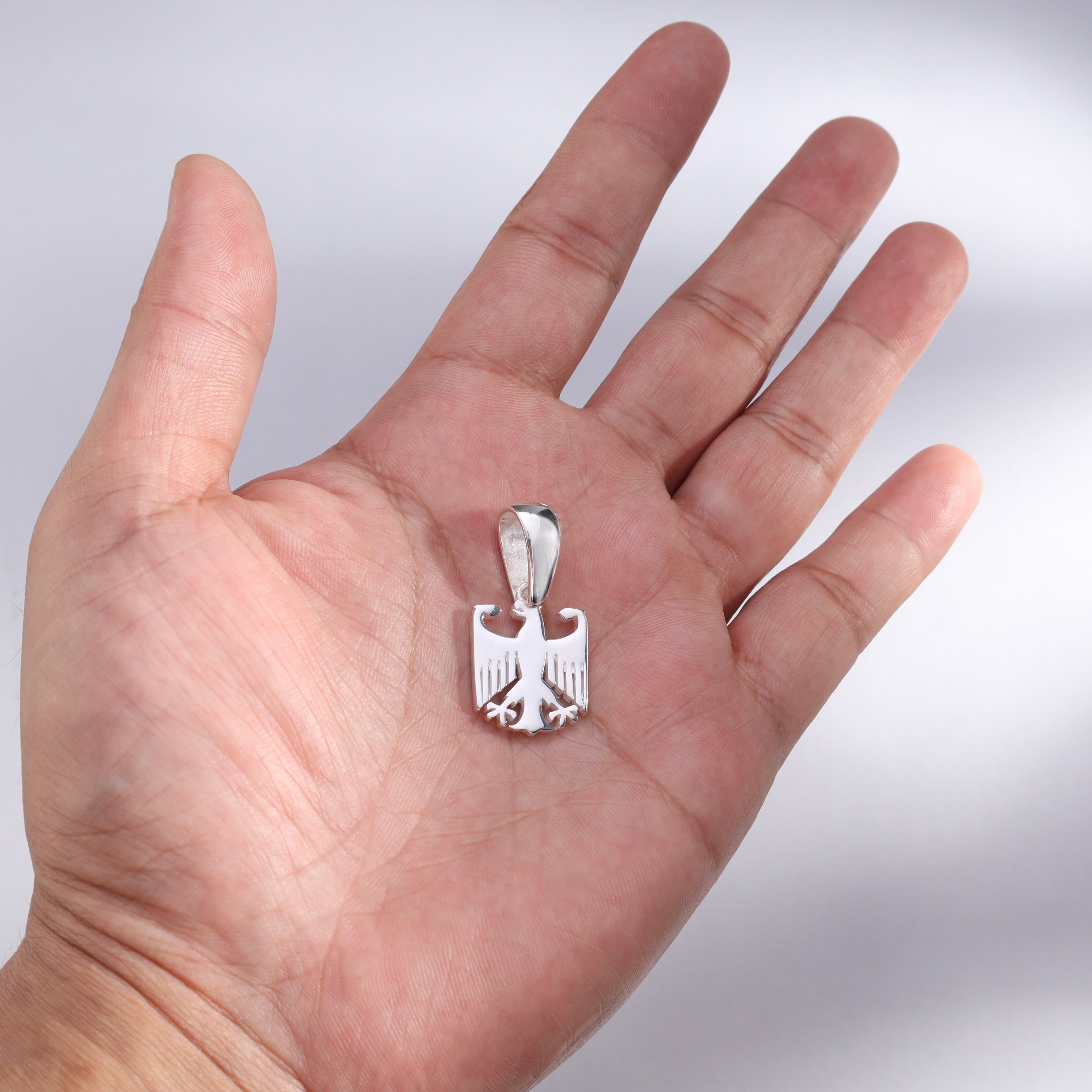 Deutscher Adler Anhänger aus 925 Sterlingsilber (PE474) - Taipan Schmuck