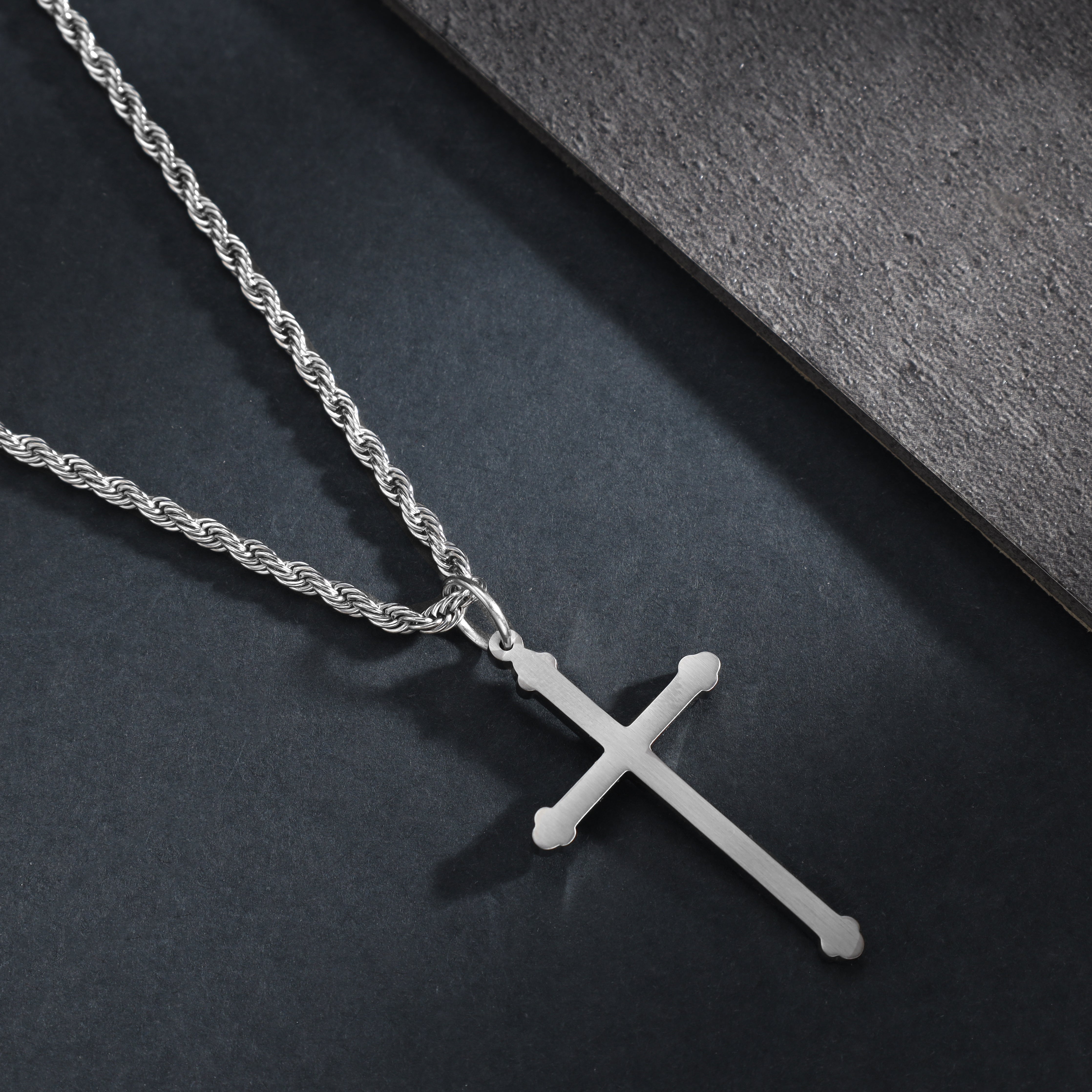 Verschiedene Kreuz Anhänger aus Edelstahl