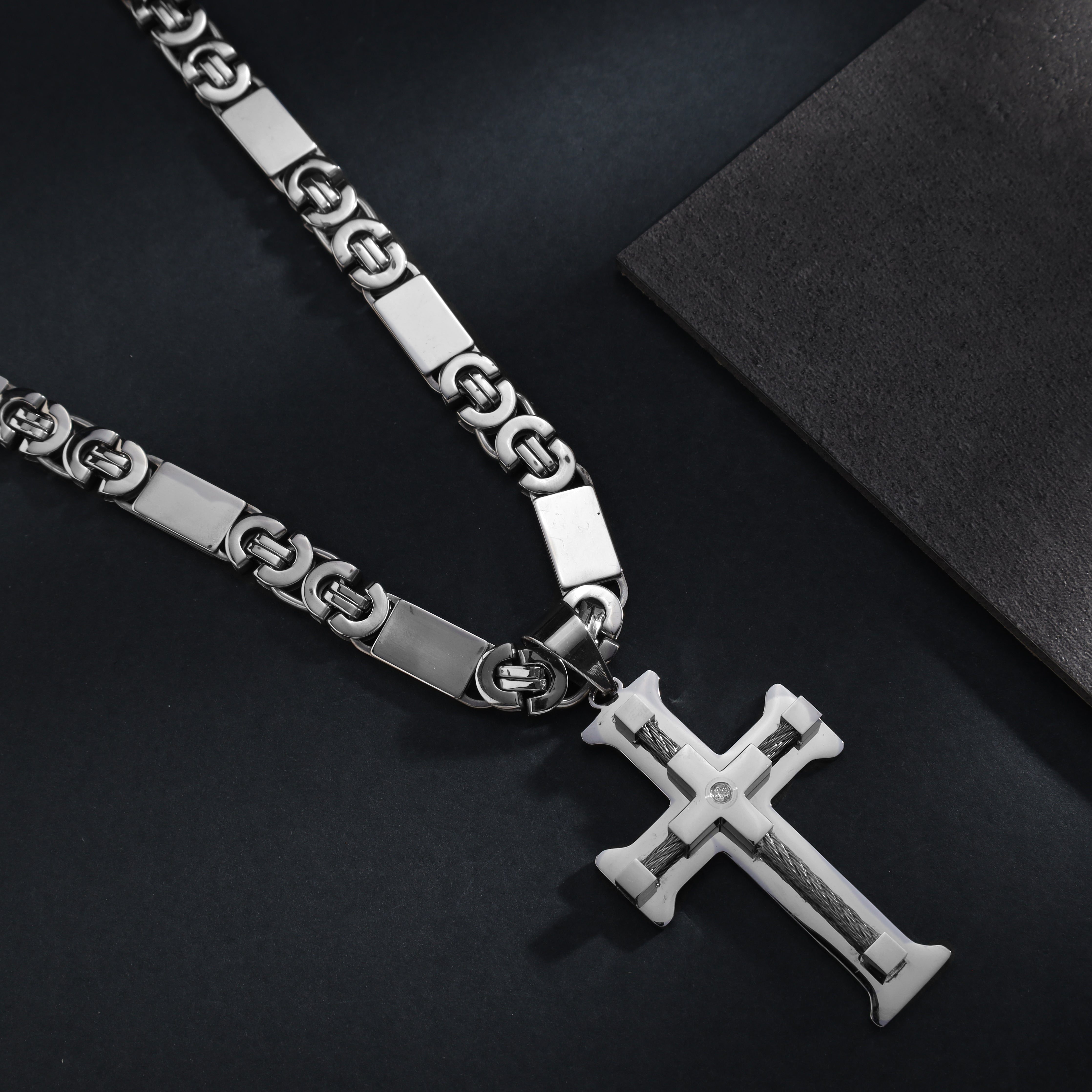 Sehr Großer Kreuz Anhänger aus Edelstahl - Taipan Schmuck