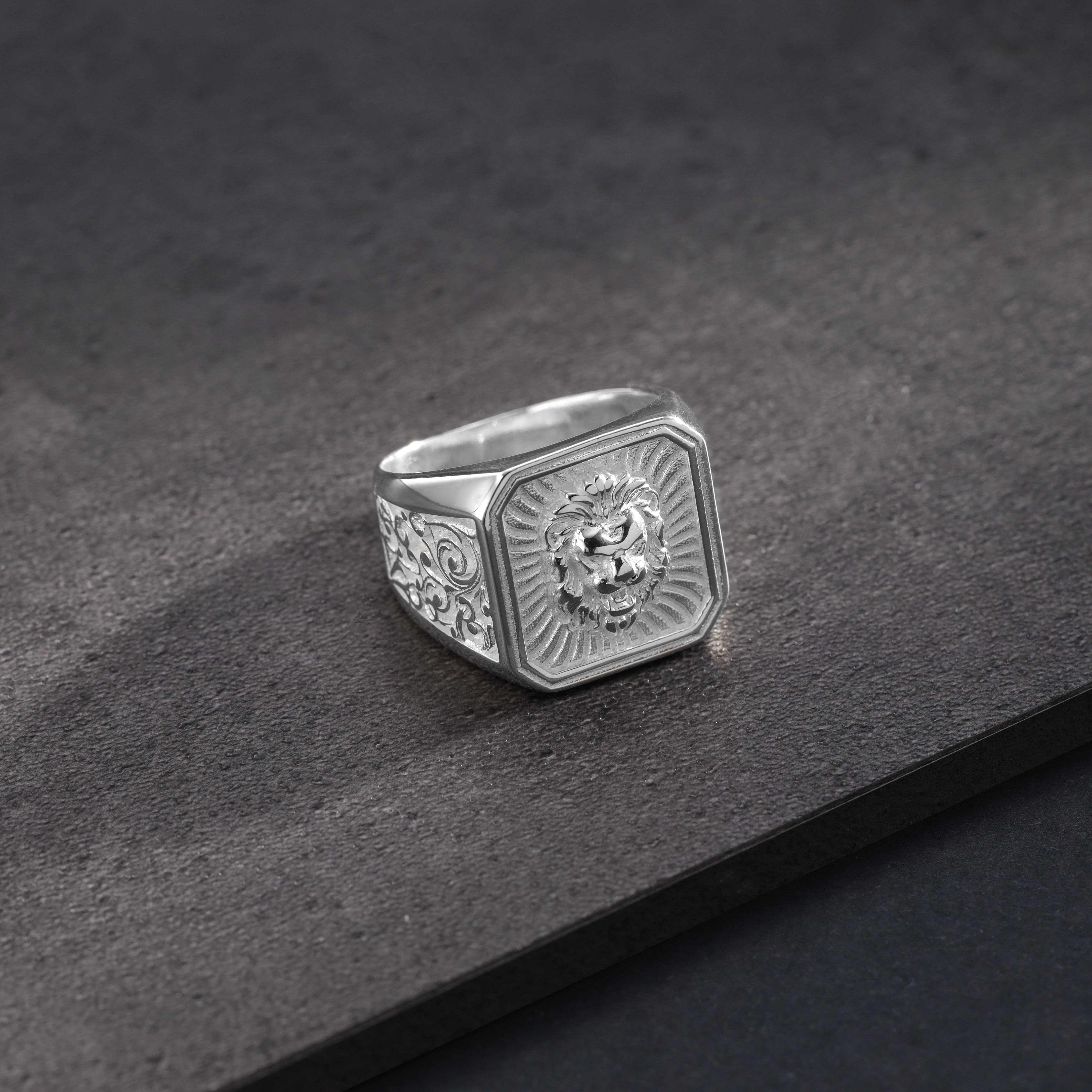 Löwe Silberring aus 925 Sterlingsilber Größe 8-12 "Oriental Dream" - Taipan Schmuck