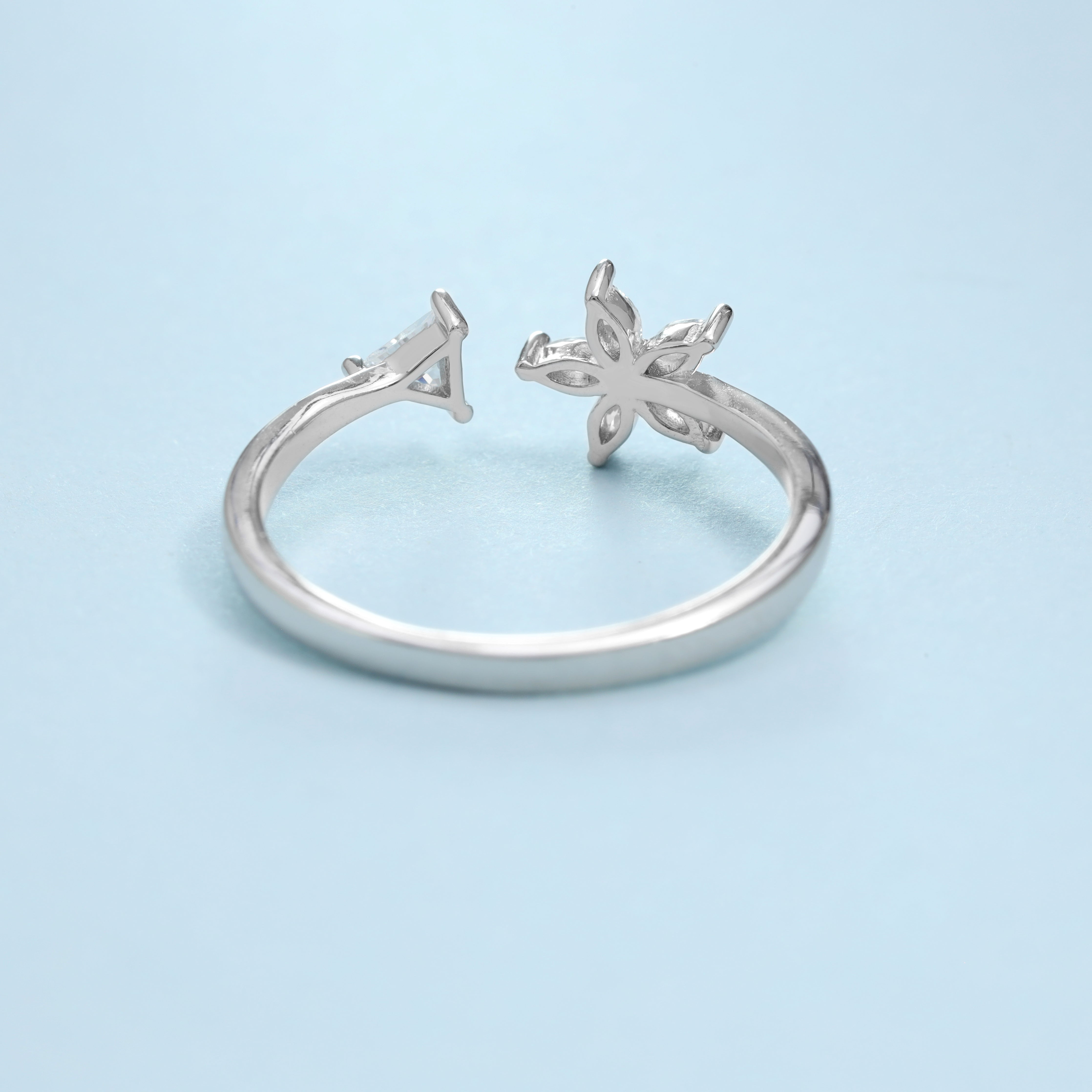 Damen Silberring Blumen Motiv Zirkonia Ring aus 925 Sterlingsilber - Taipan Schmuck