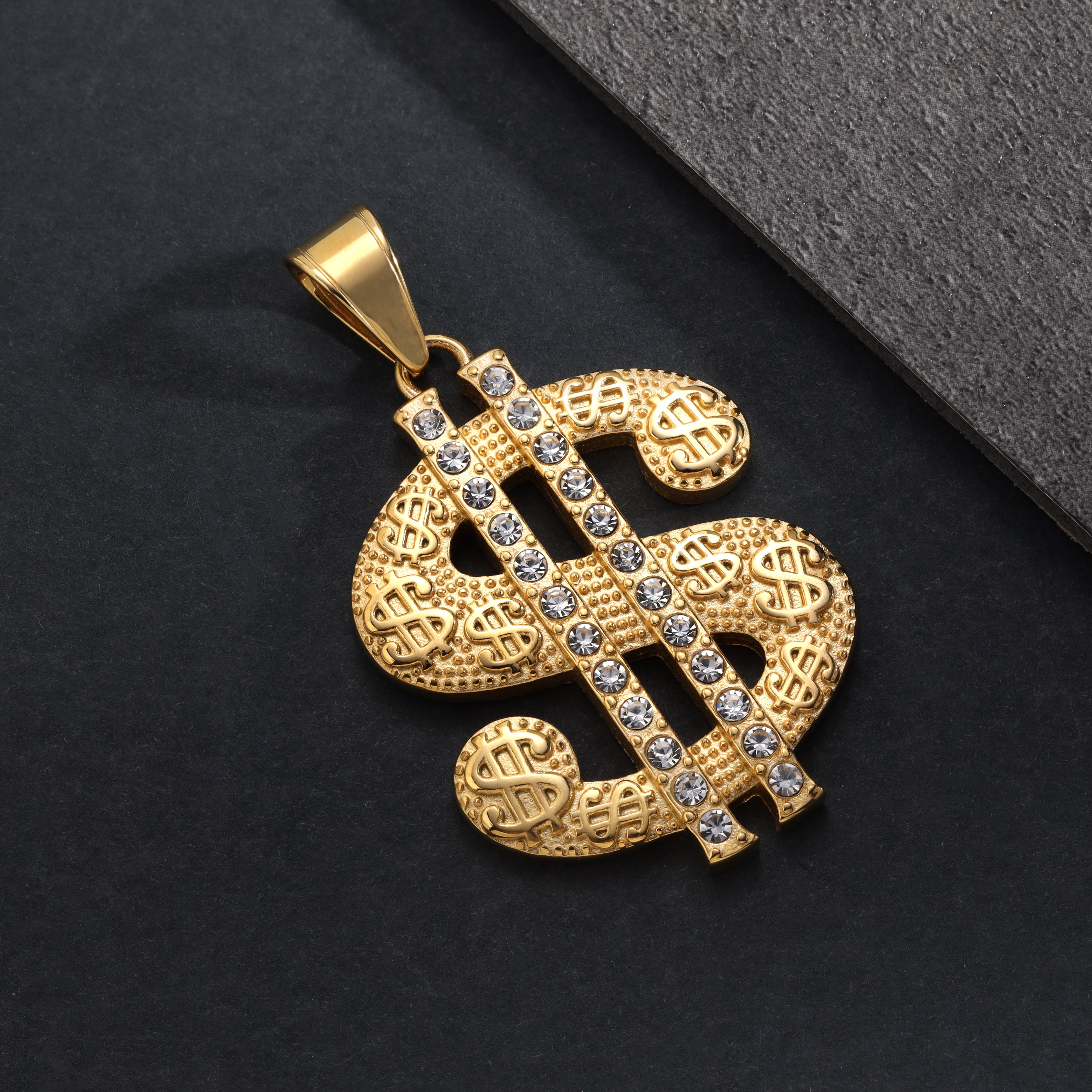 Iced Out Stil Dollar Anhänger aus Edelstahl 18K Vergoldet - Taipan Schmuck