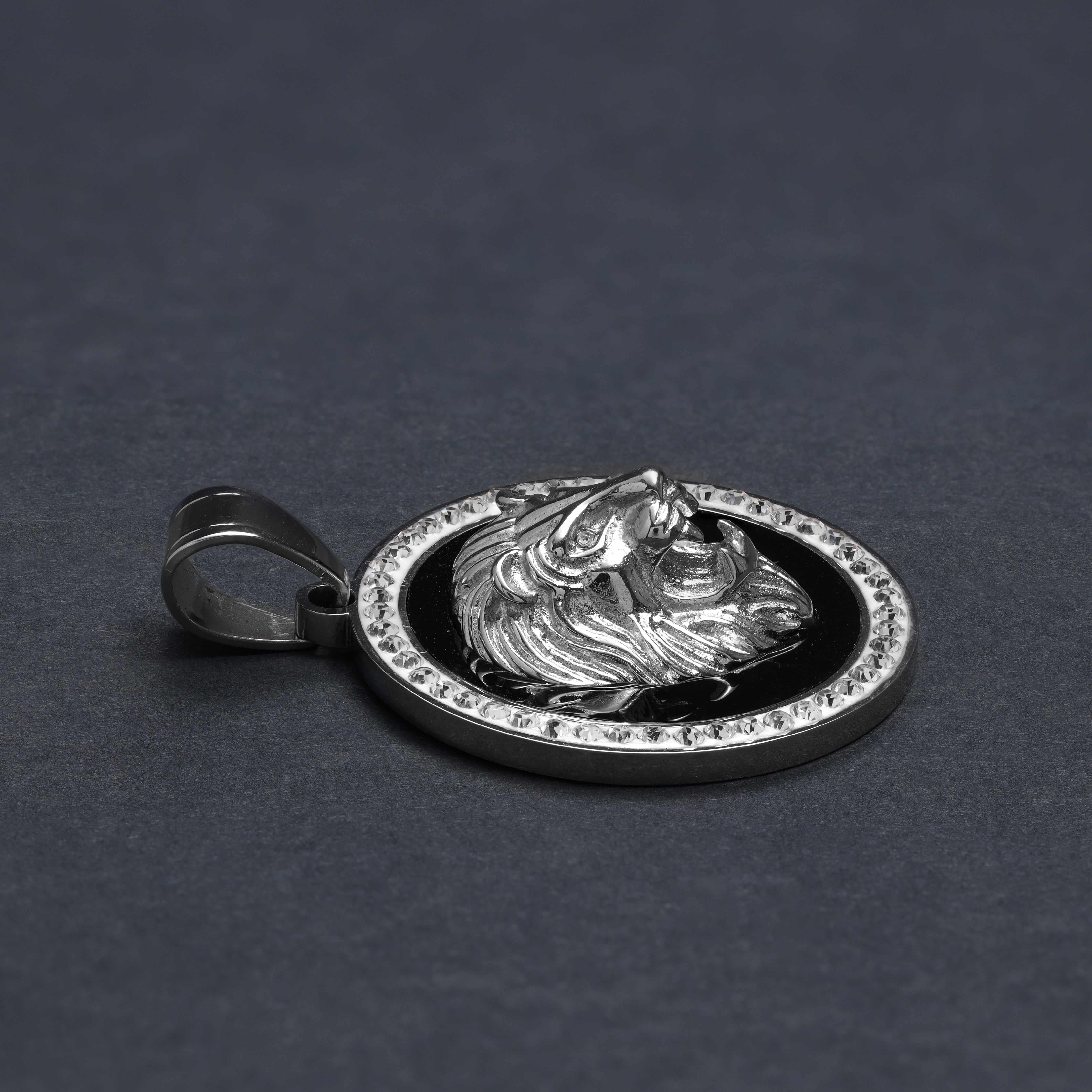 Iced Out Stil Löwe Anhänger aus Edelstahl - Taipan Schmuck