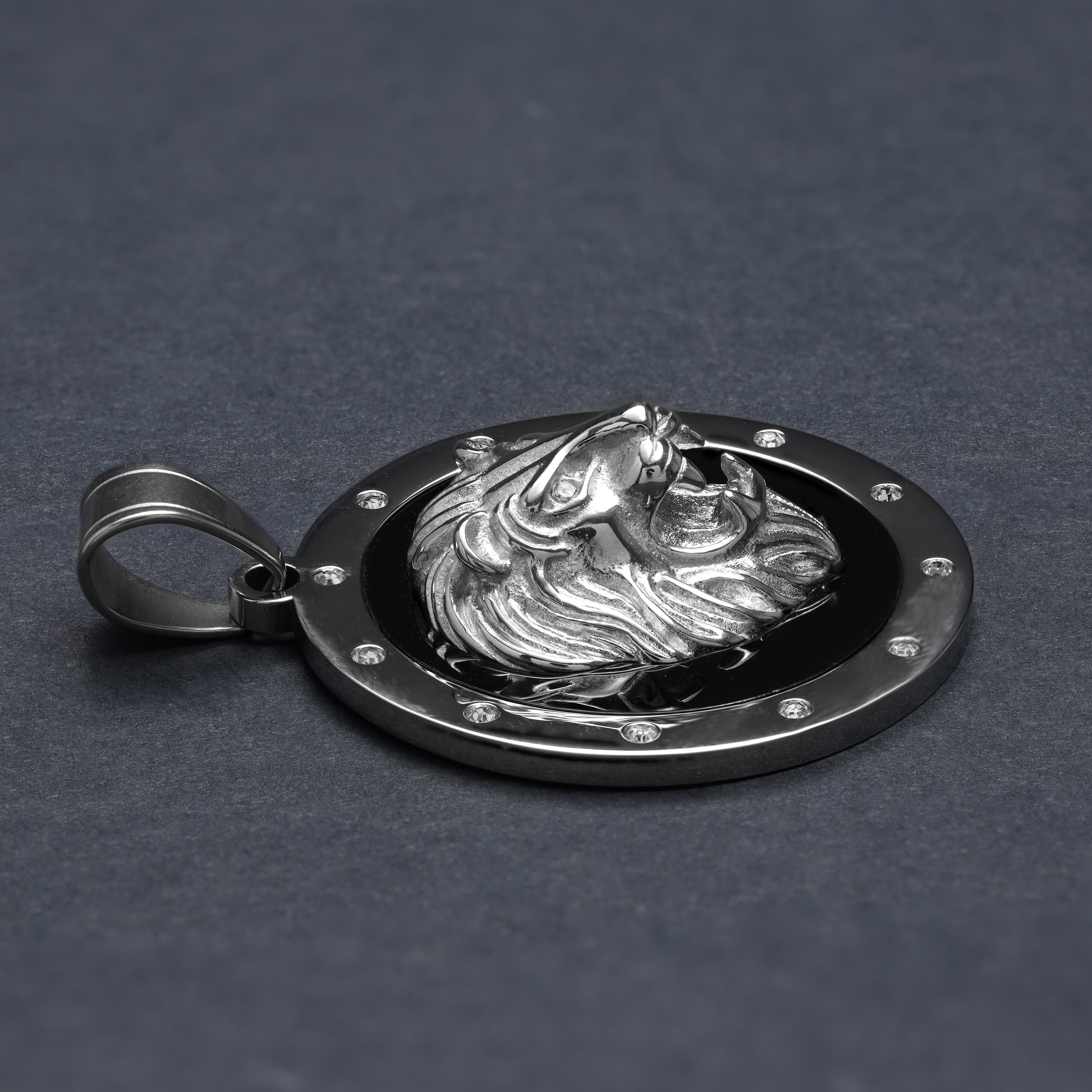 Iced Out Stil Löwe Anhänger aus Edelstahl - Taipan Schmuck