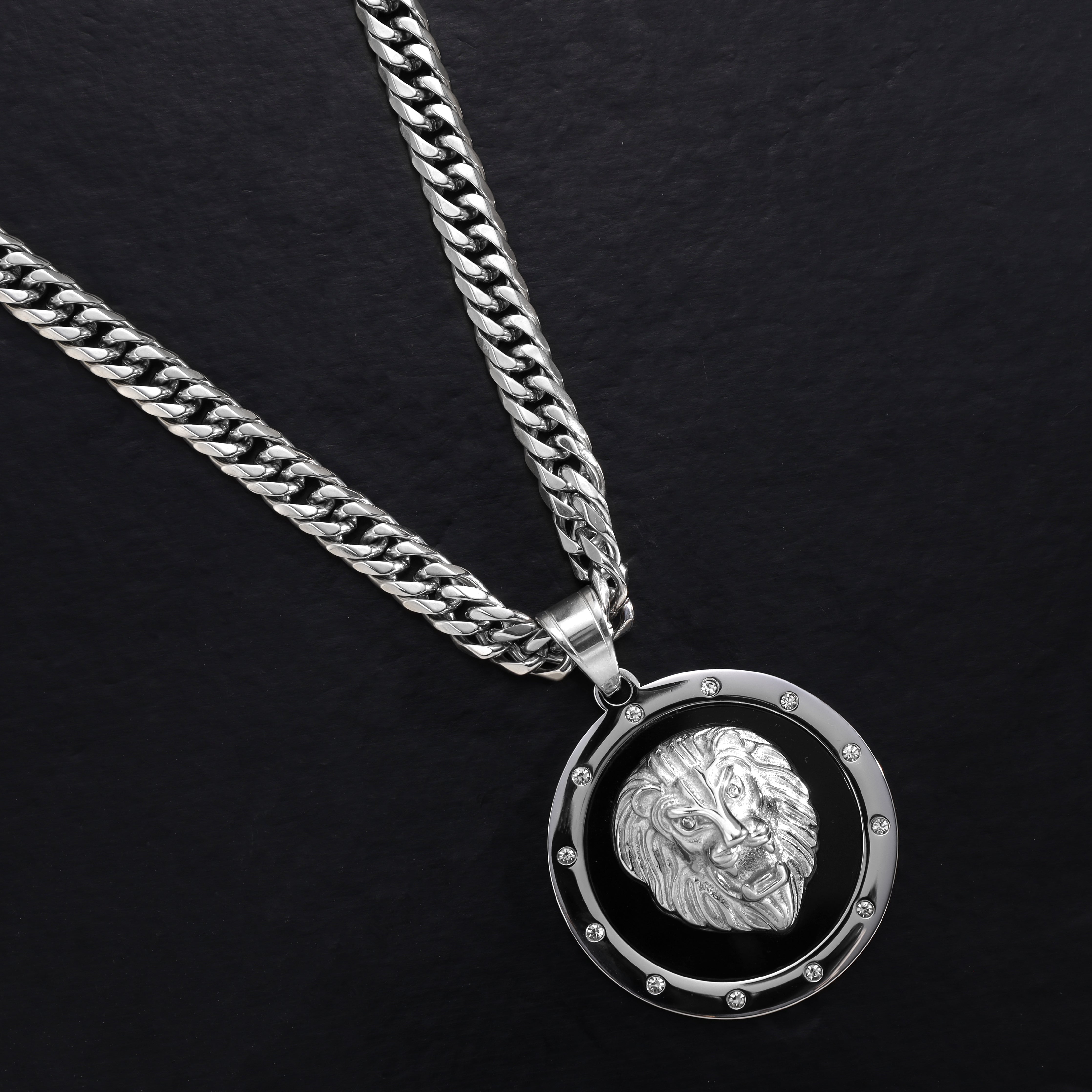 Iced Out Stil Löwe Anhänger aus Edelstahl - Taipan Schmuck