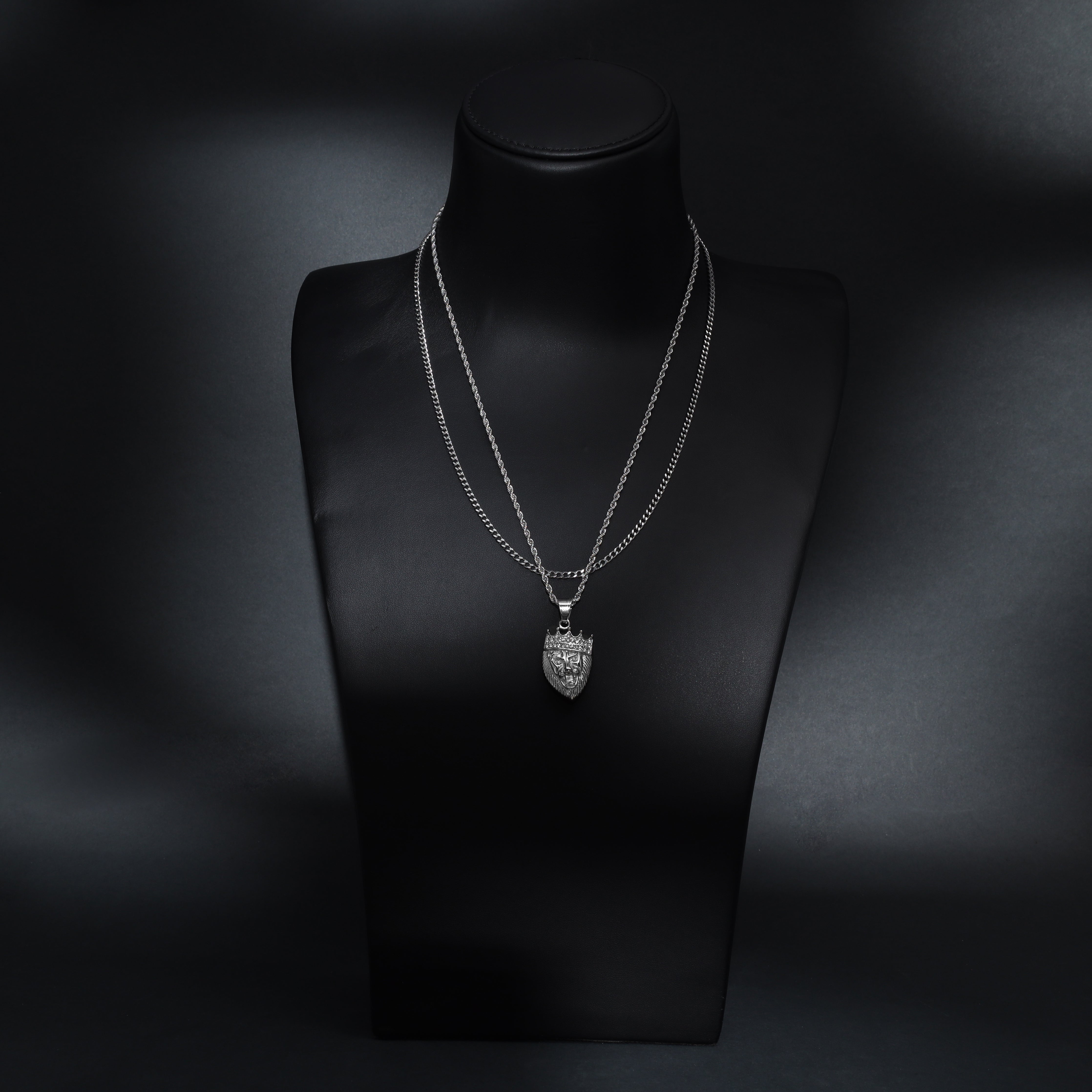 SET Kordelkette + Panzerkette mit Iced out stil Löwe Anhänger aus Edelstahl