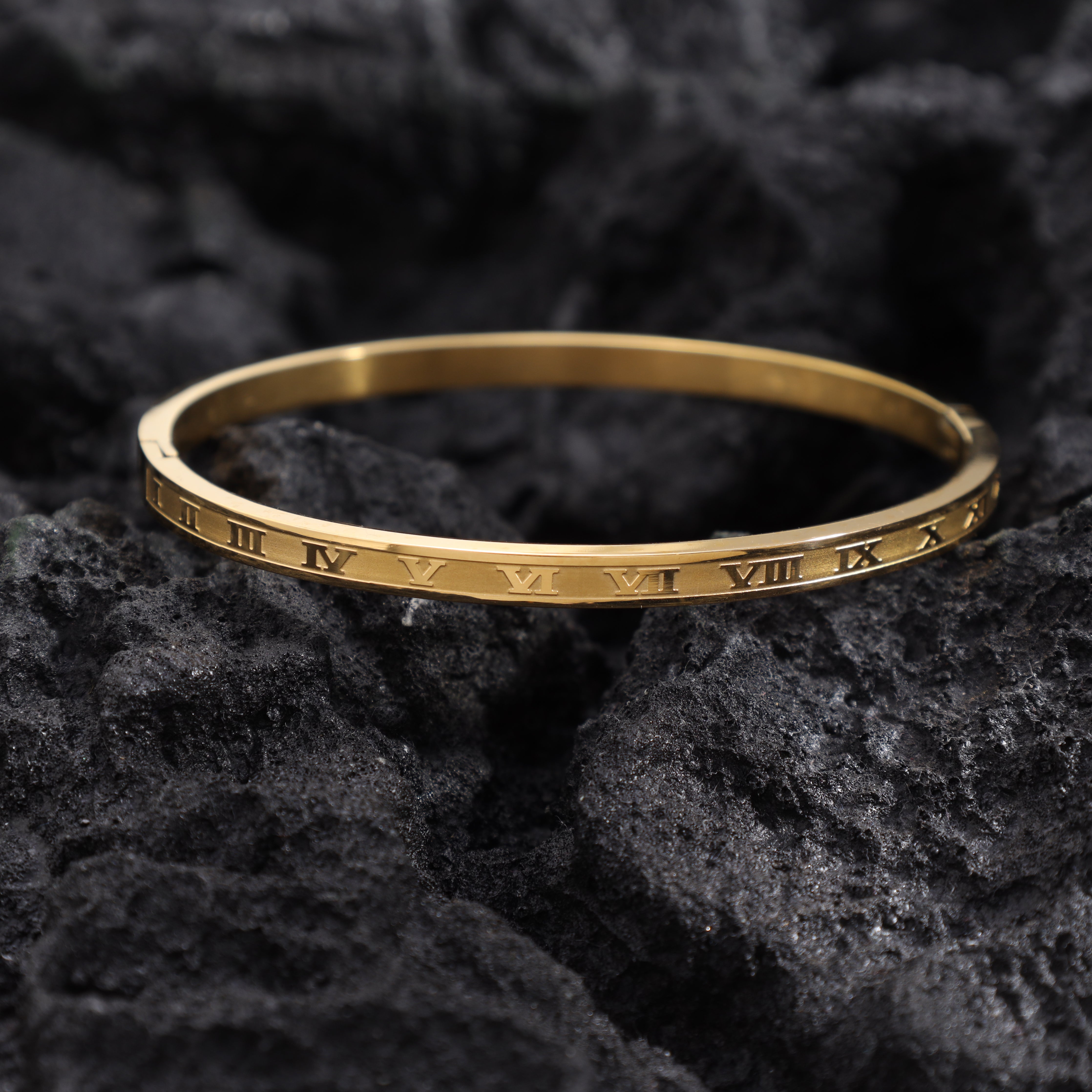 4mm ladies bangles Roman numerals made of stainless steel 18K gold plated