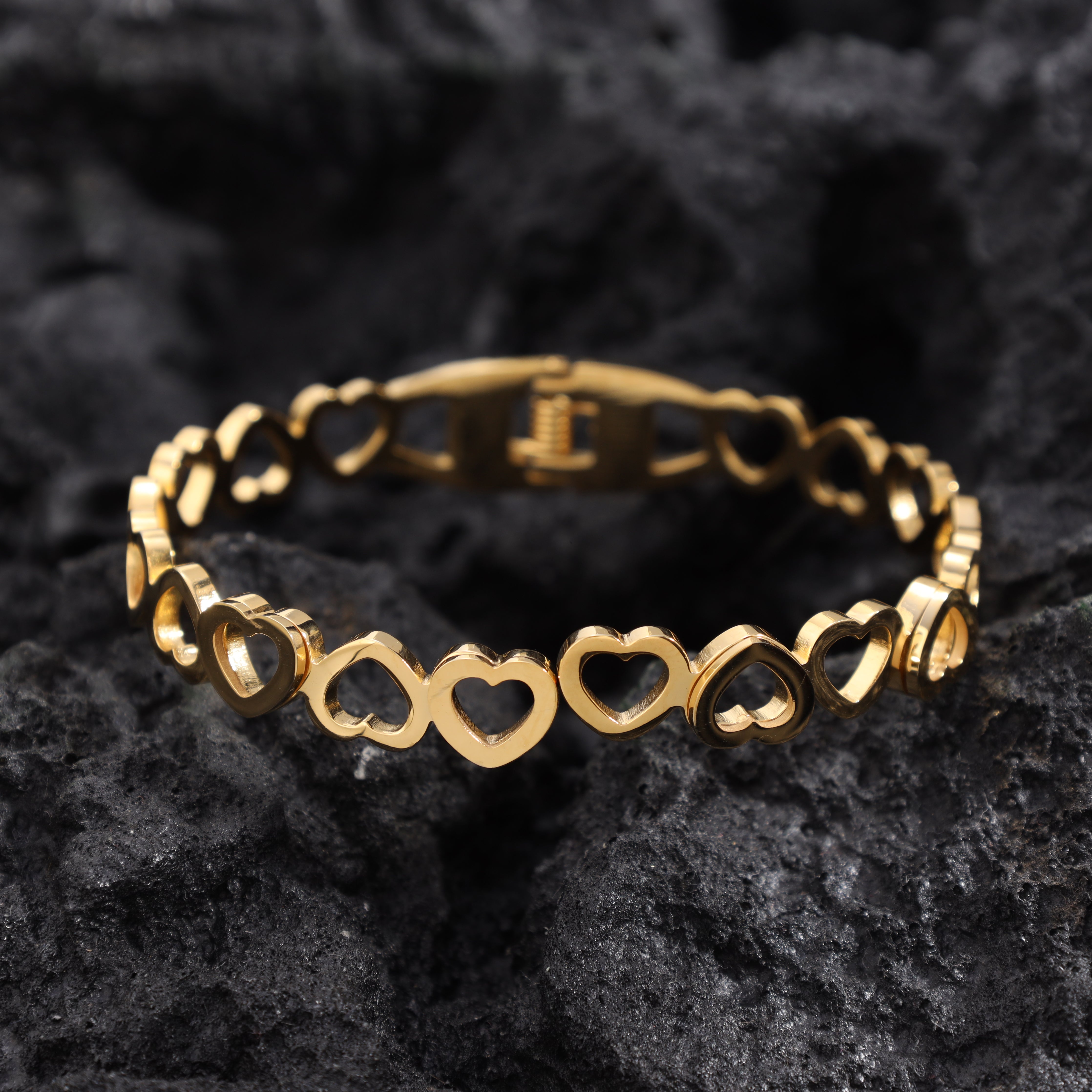 8mm Damen Armreifen Hertz Armband aus Edelstahl 18K Vergoldet