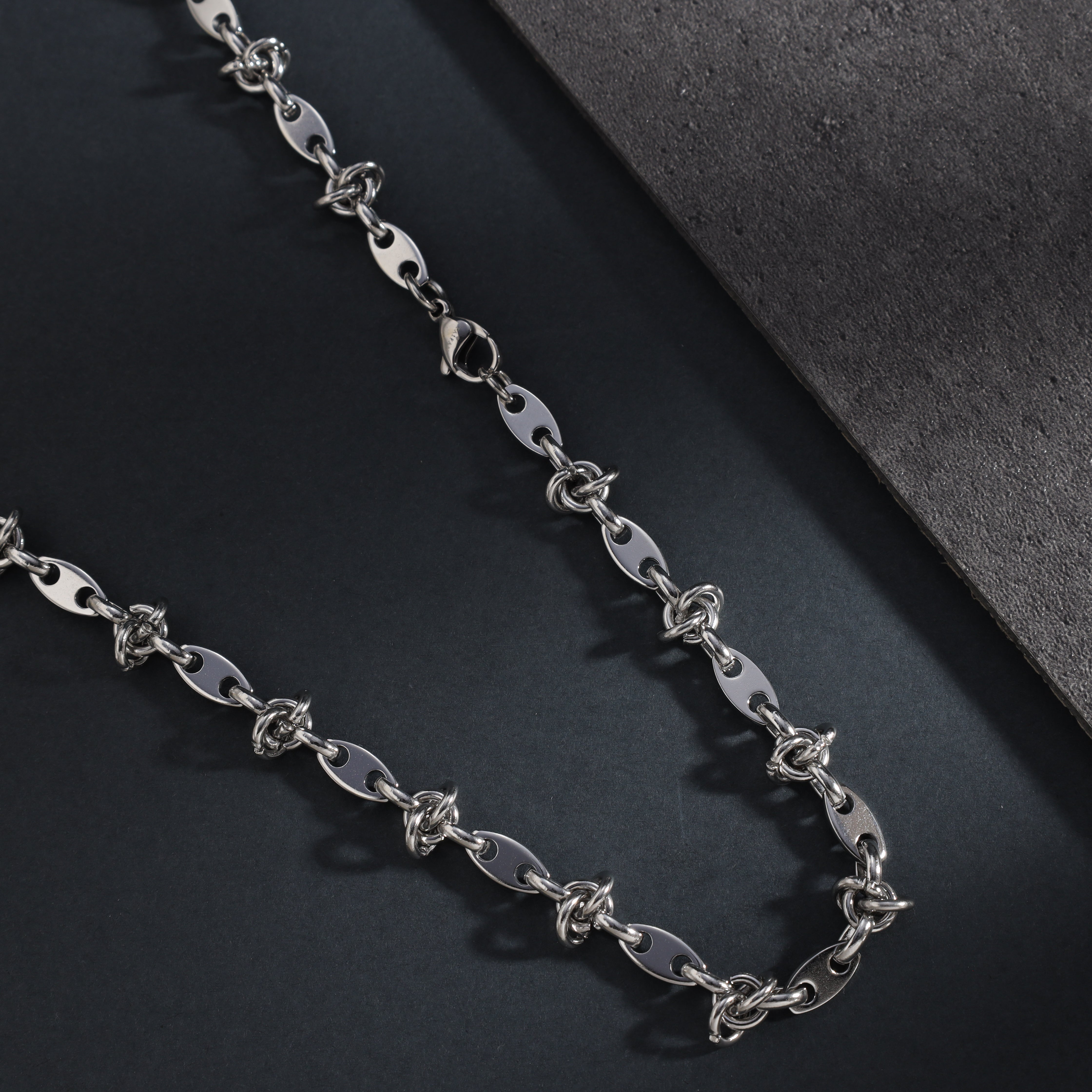 5mm Plattenkette Chain 60cm lang aus Edelstahl - Taipan Schmuck