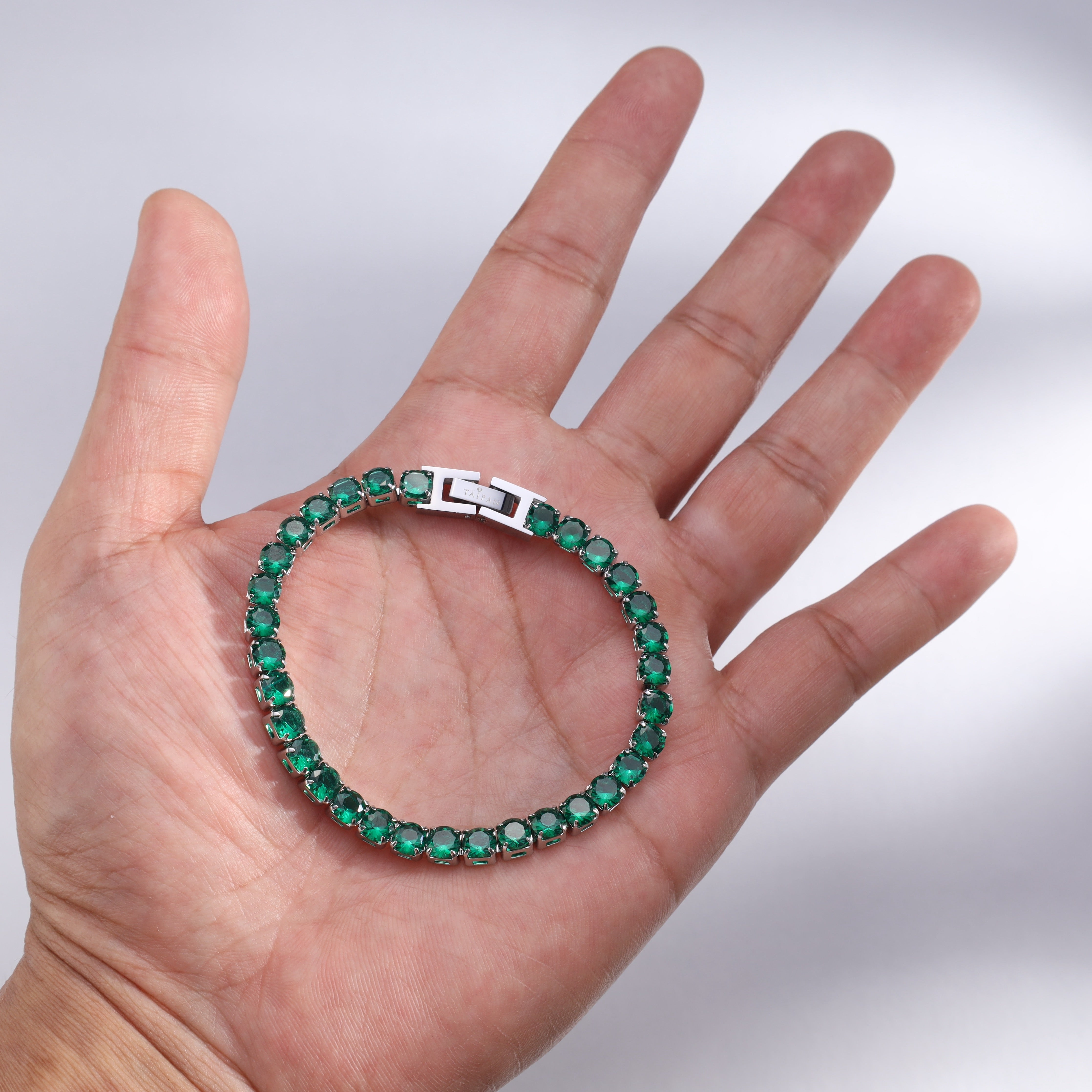 5mm Tennis Chain Bracelet Green made of stainless steel VVS 