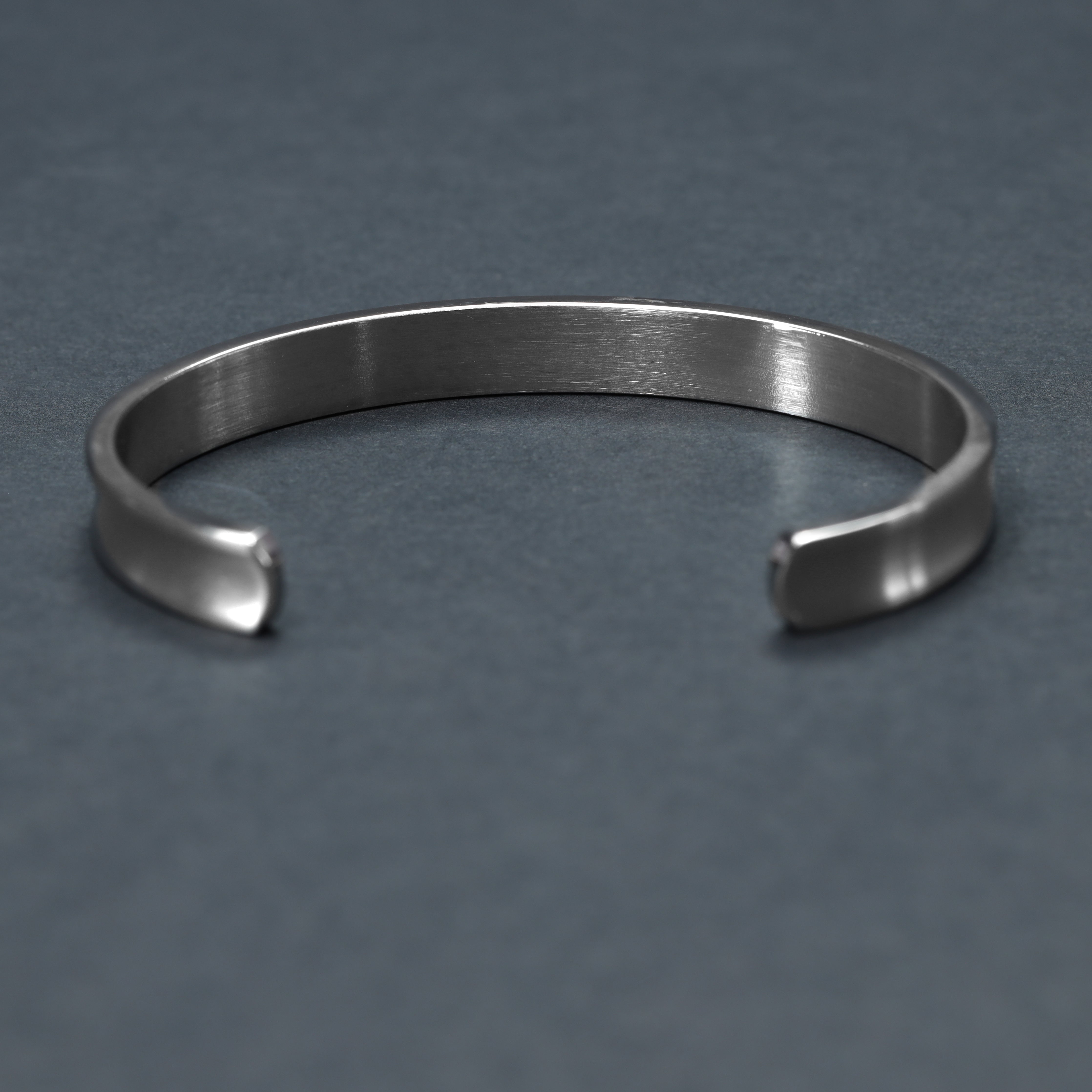 Bangle bracelet 8mm wide made of stainless steel 