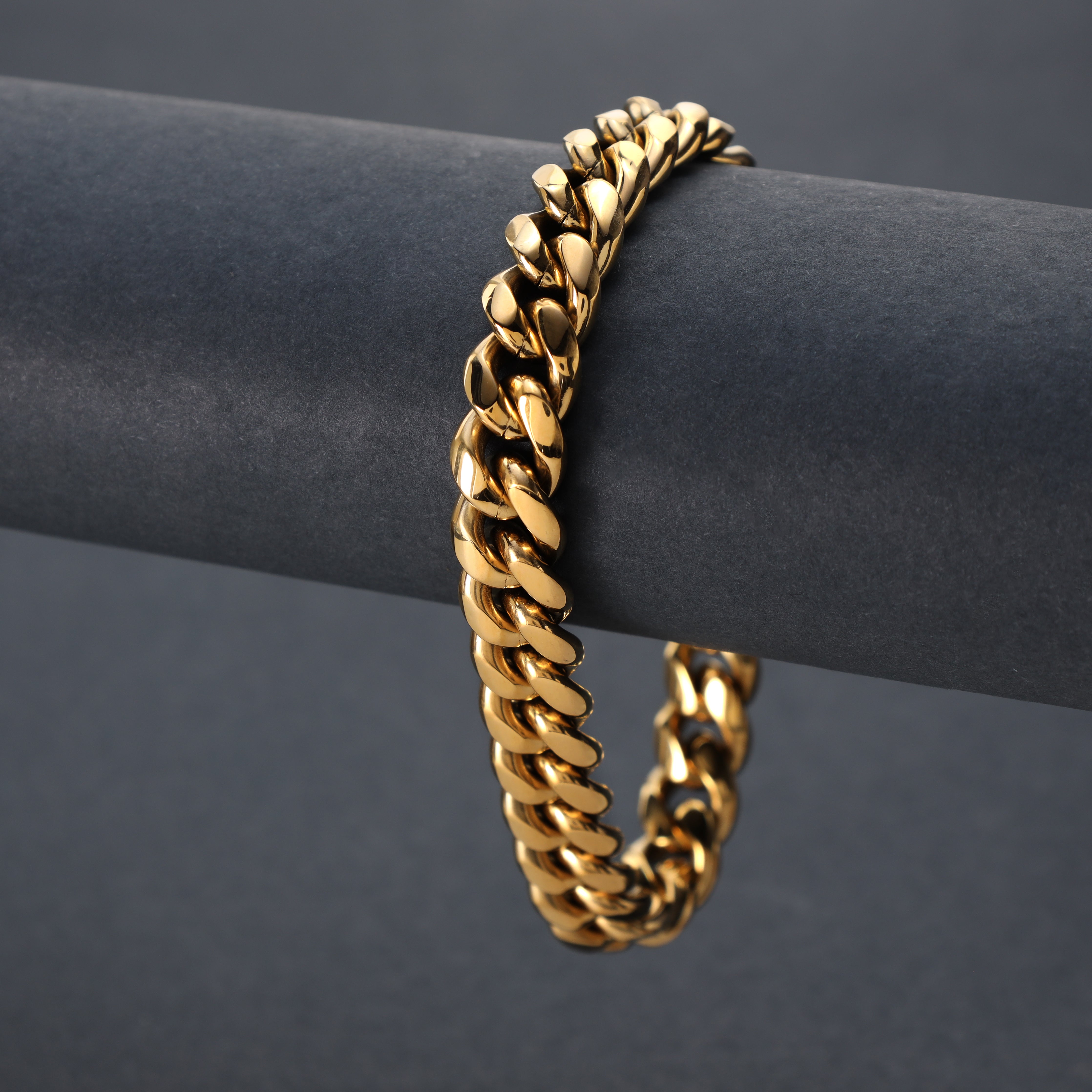 10mm Miami Cuban link bracelet 21cm made of stainless steel 18K gold plated 