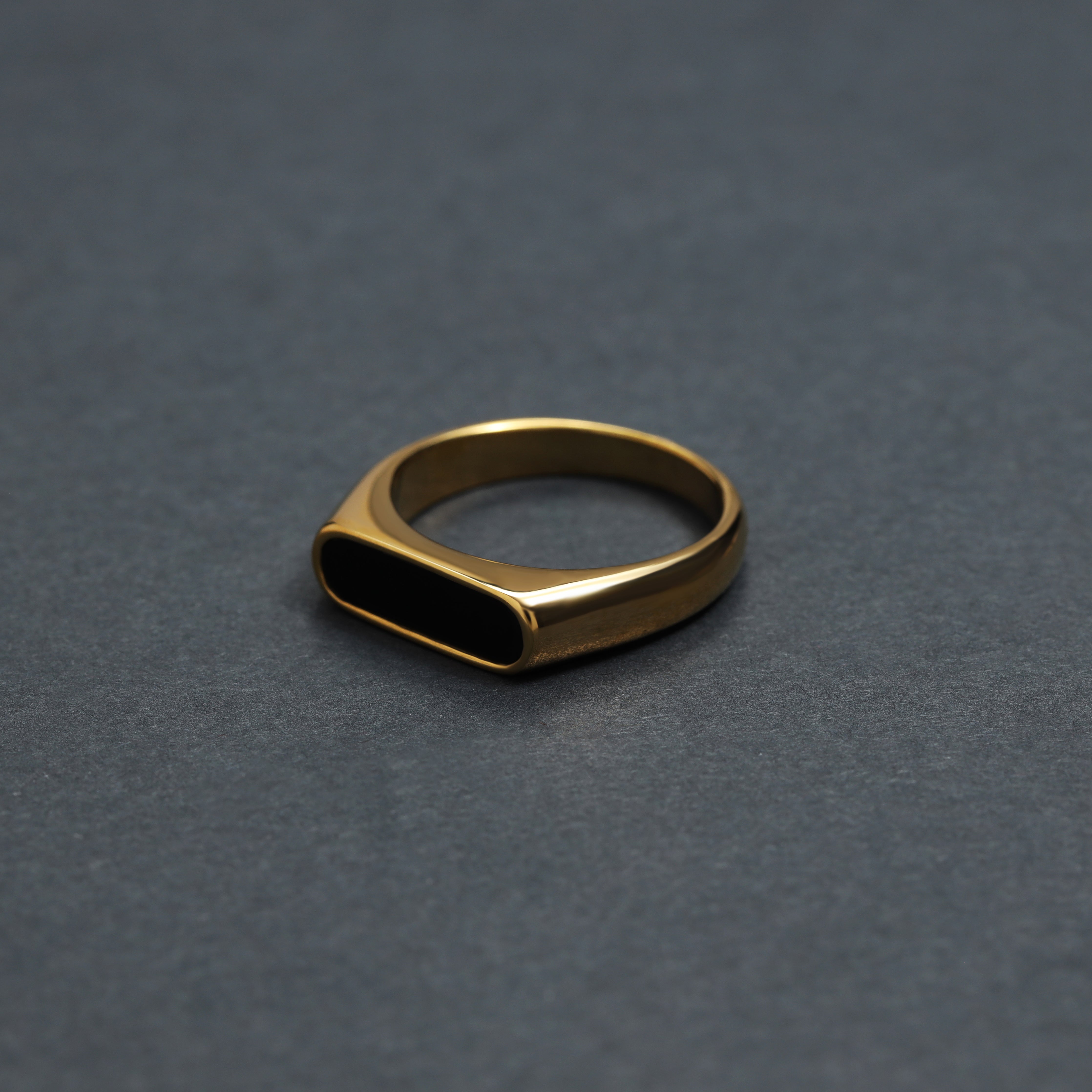 Eleganter Ring Siegelring Größe 5-13 unisex aus Edelstahl vergoldet - Taipan Schmuck