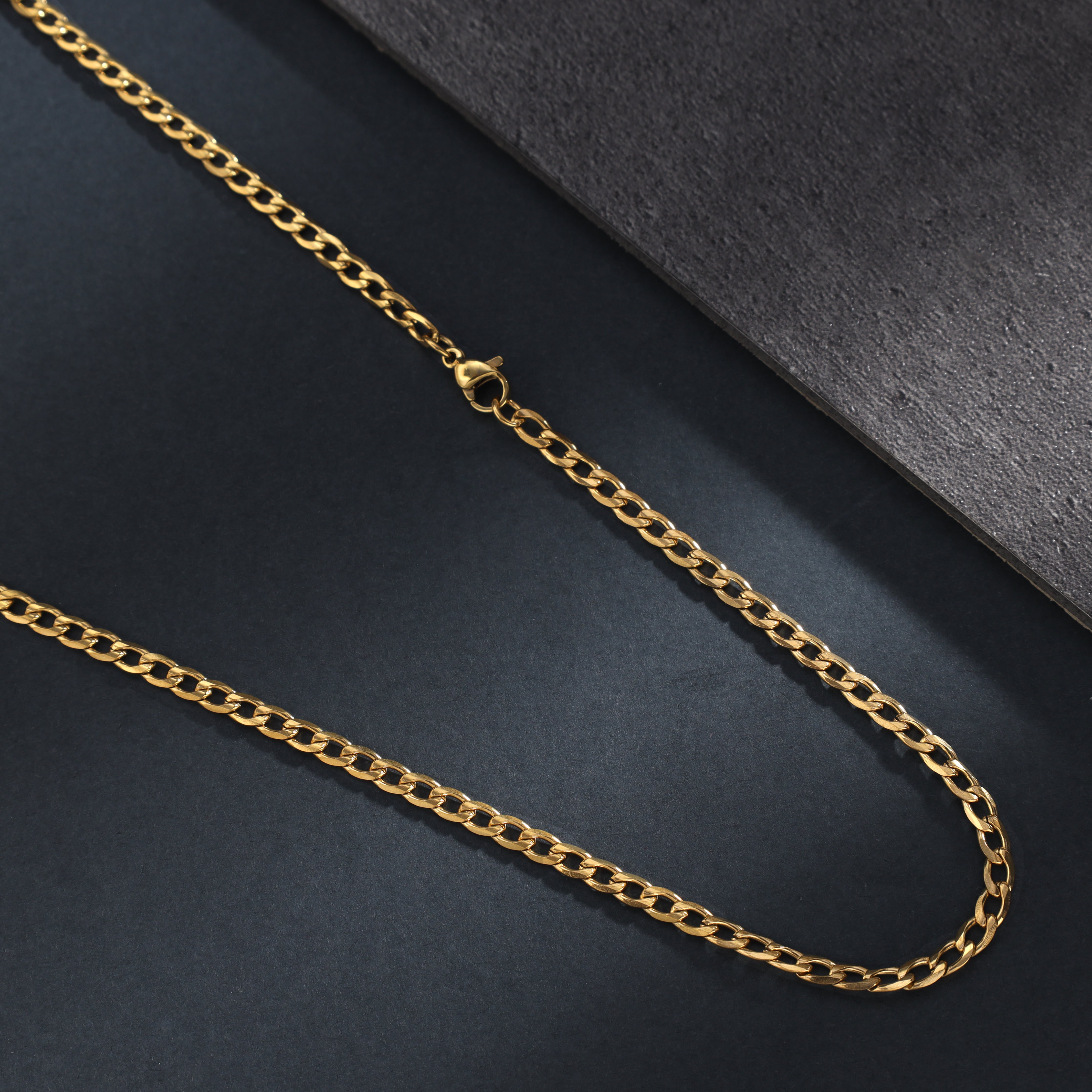 3mm curb chain made of stainless steel 18K gold plated 