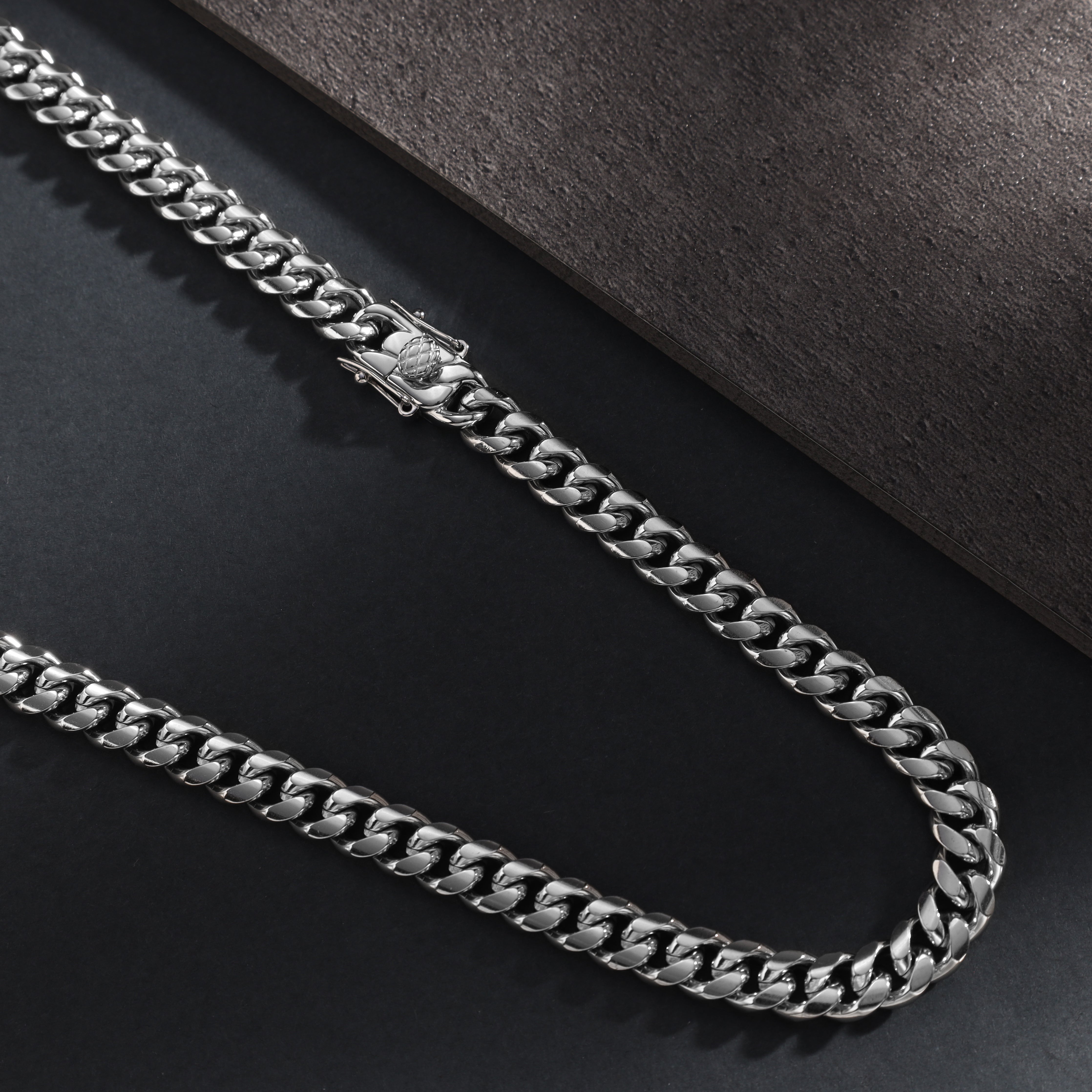 8mm Miami Cuban Link Curb Chain Made of Stainless Steel 