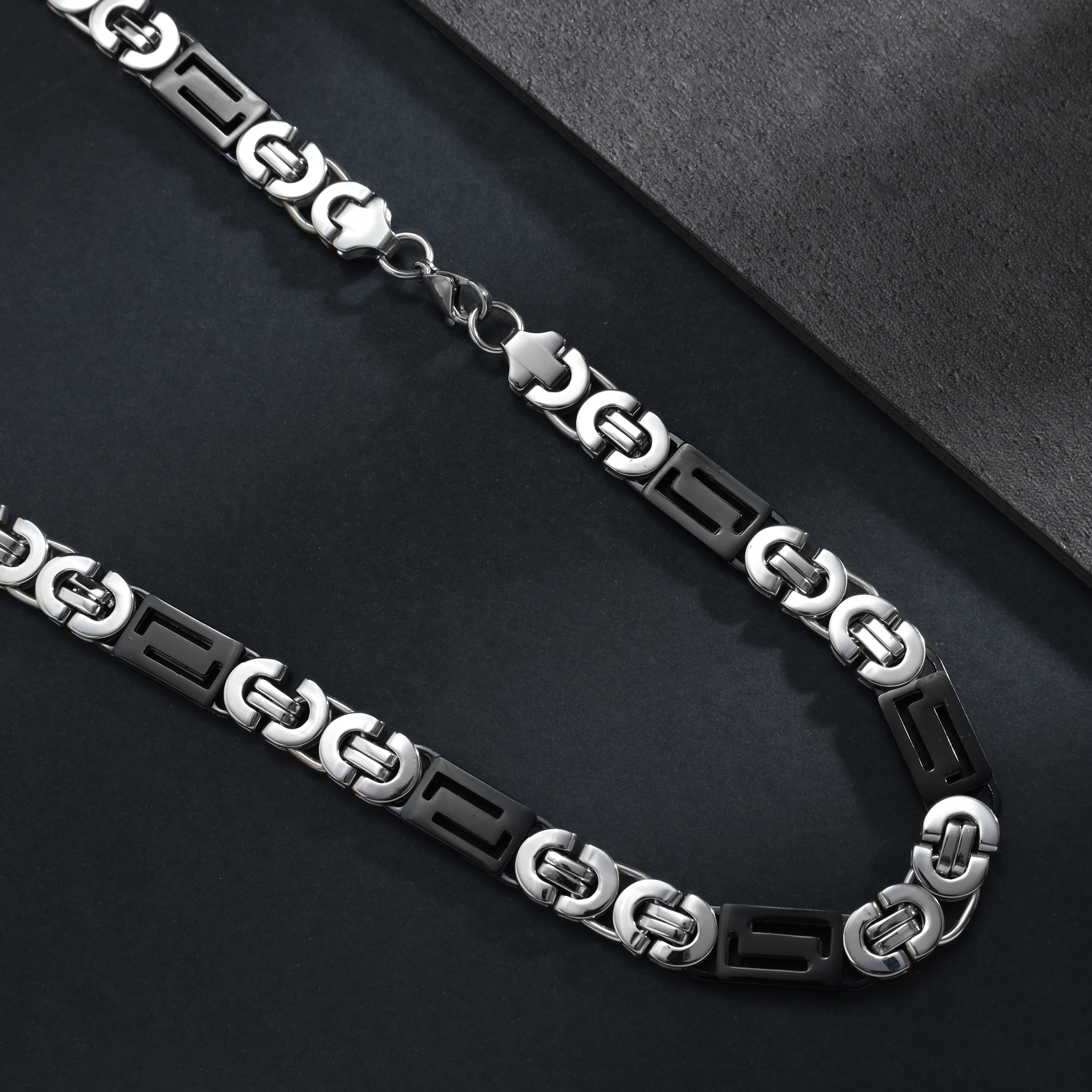 11mm Etruscan flat king chain with blocks 60cm made of stainless steel 