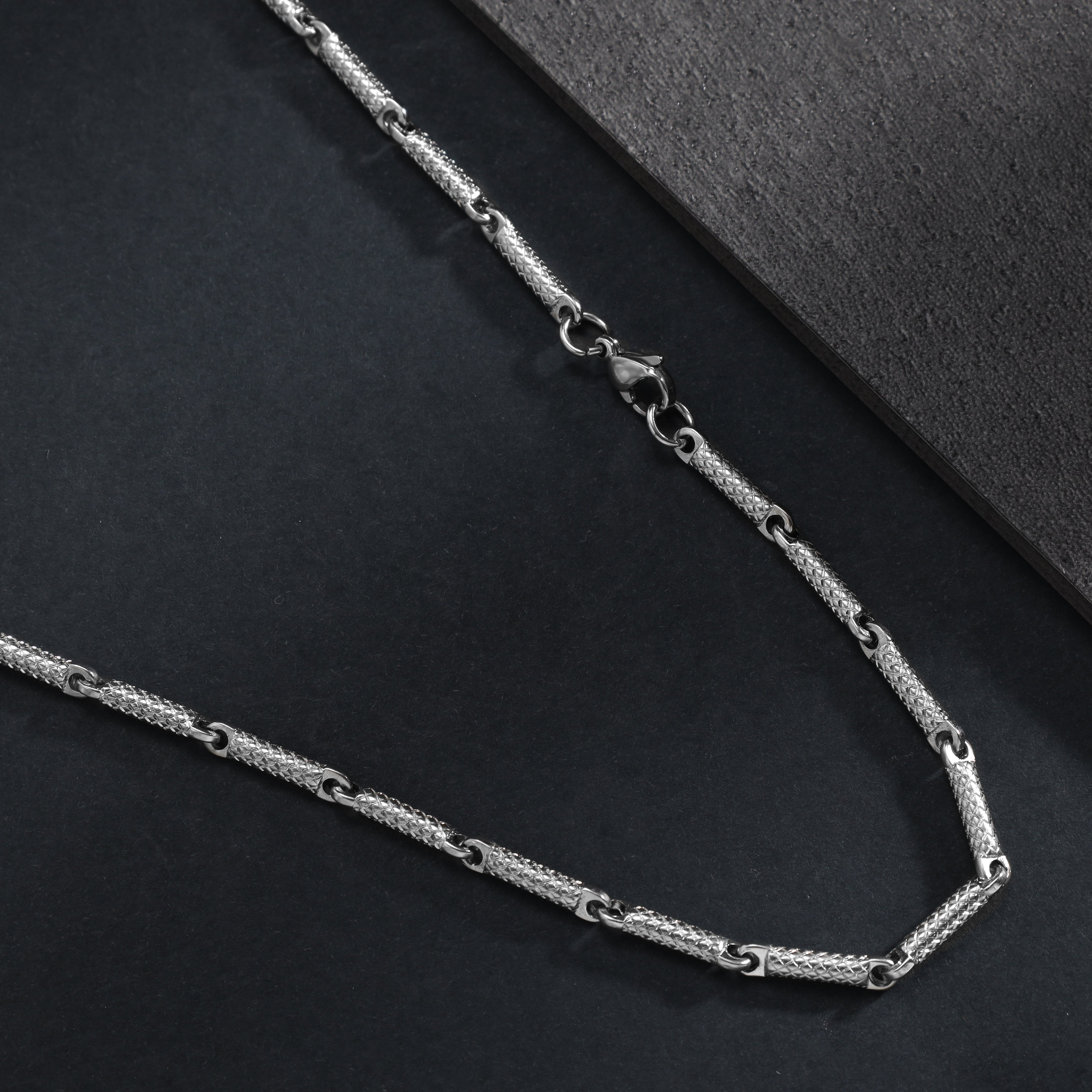 Bullet chain with engraving 3mm wide 55cm made of stainless steel 