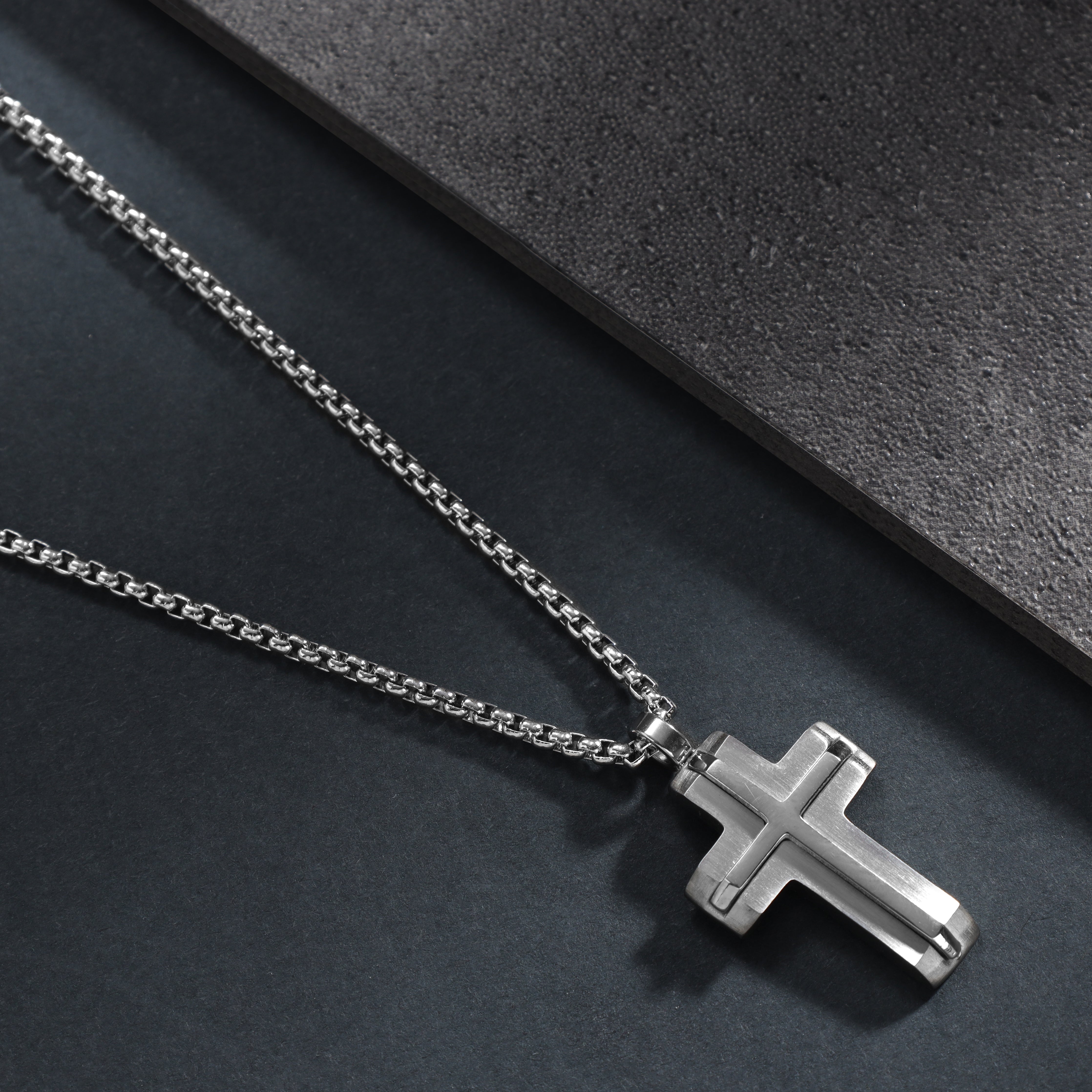 Box Chain Kette  mit Kreuz Anhänger aus Edelstahl