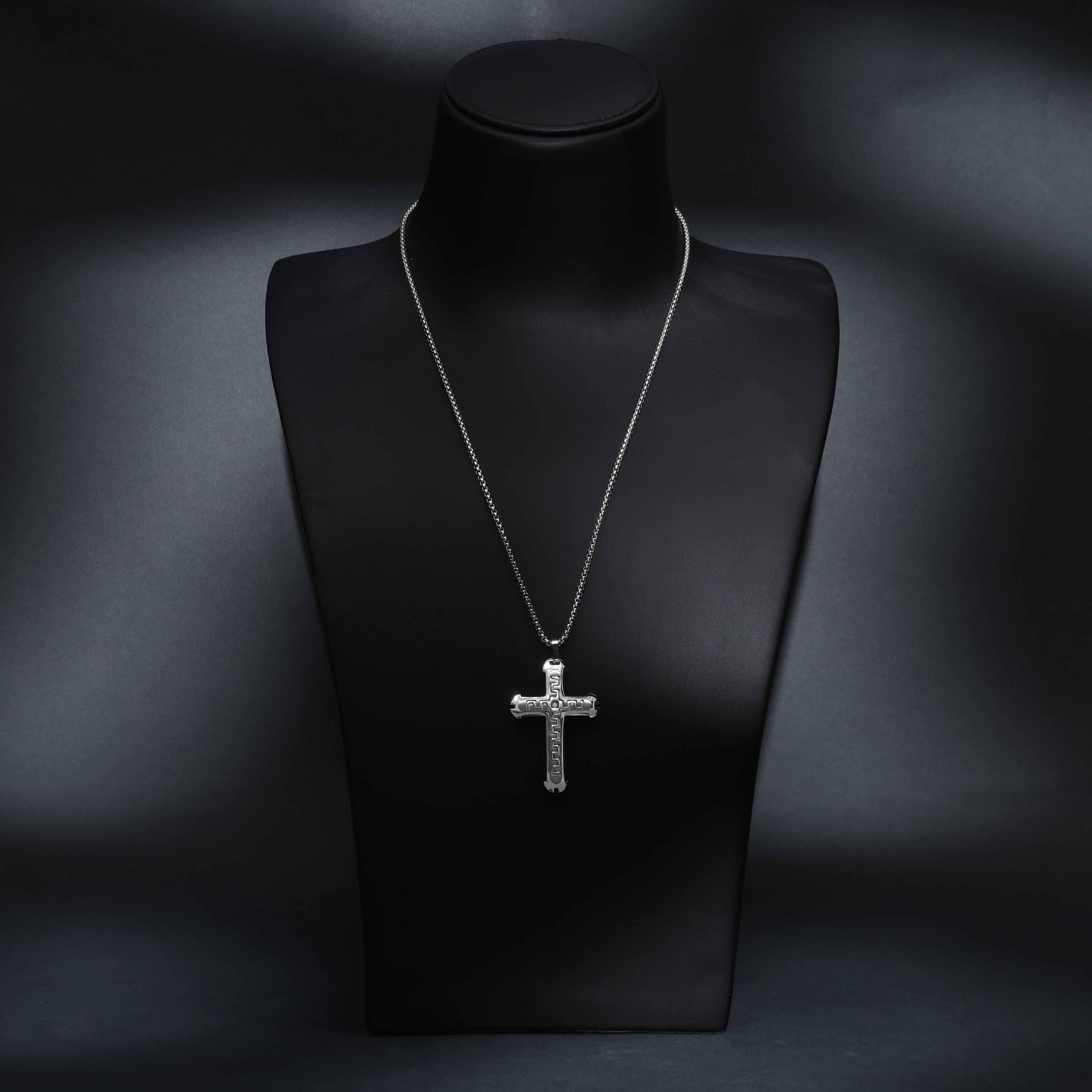 Box Chain Kette mit Kreuz Anhänger aus Edelstahl