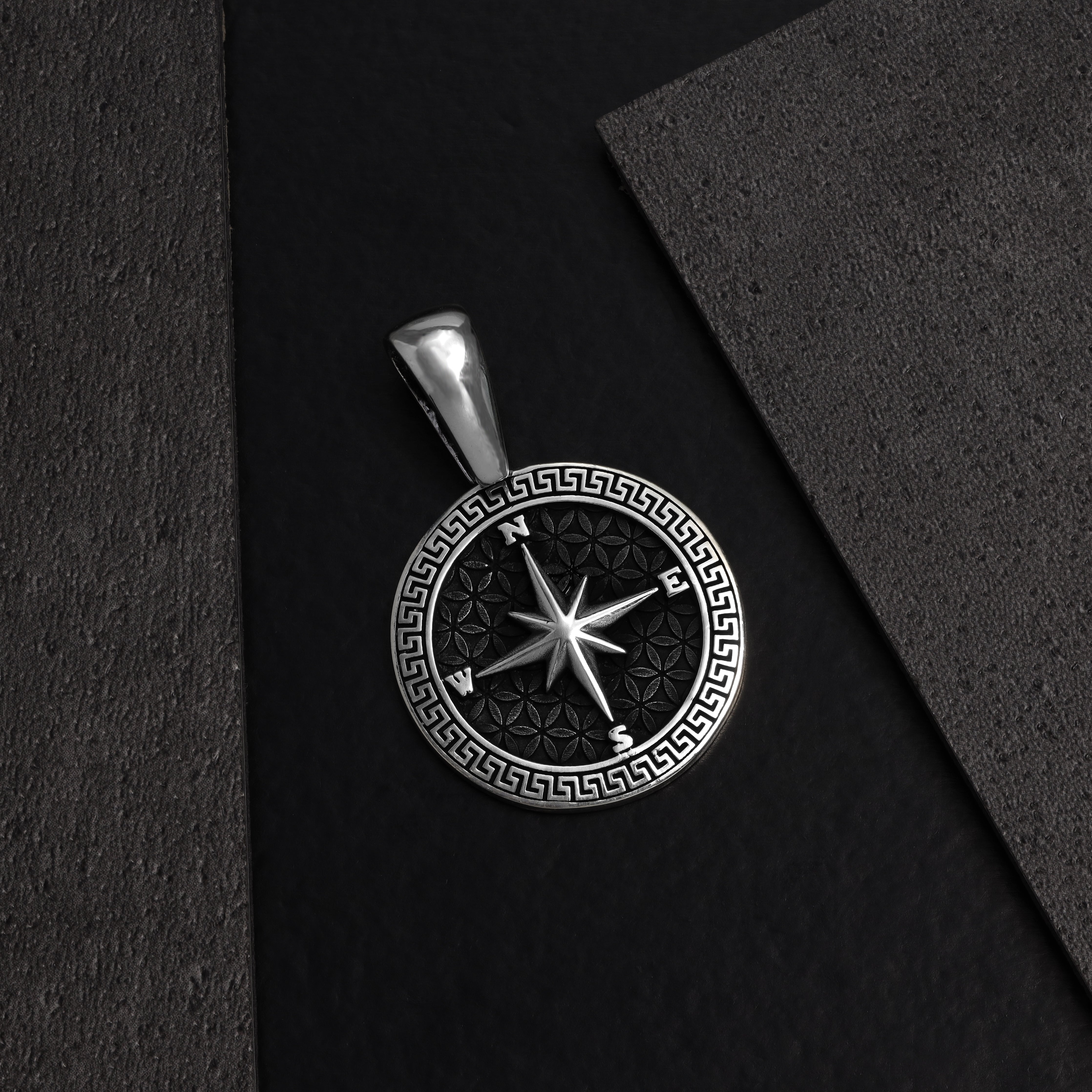 Compass pendant made of 925 sterling silver oxidized (PE463) "Oriental Dream" 