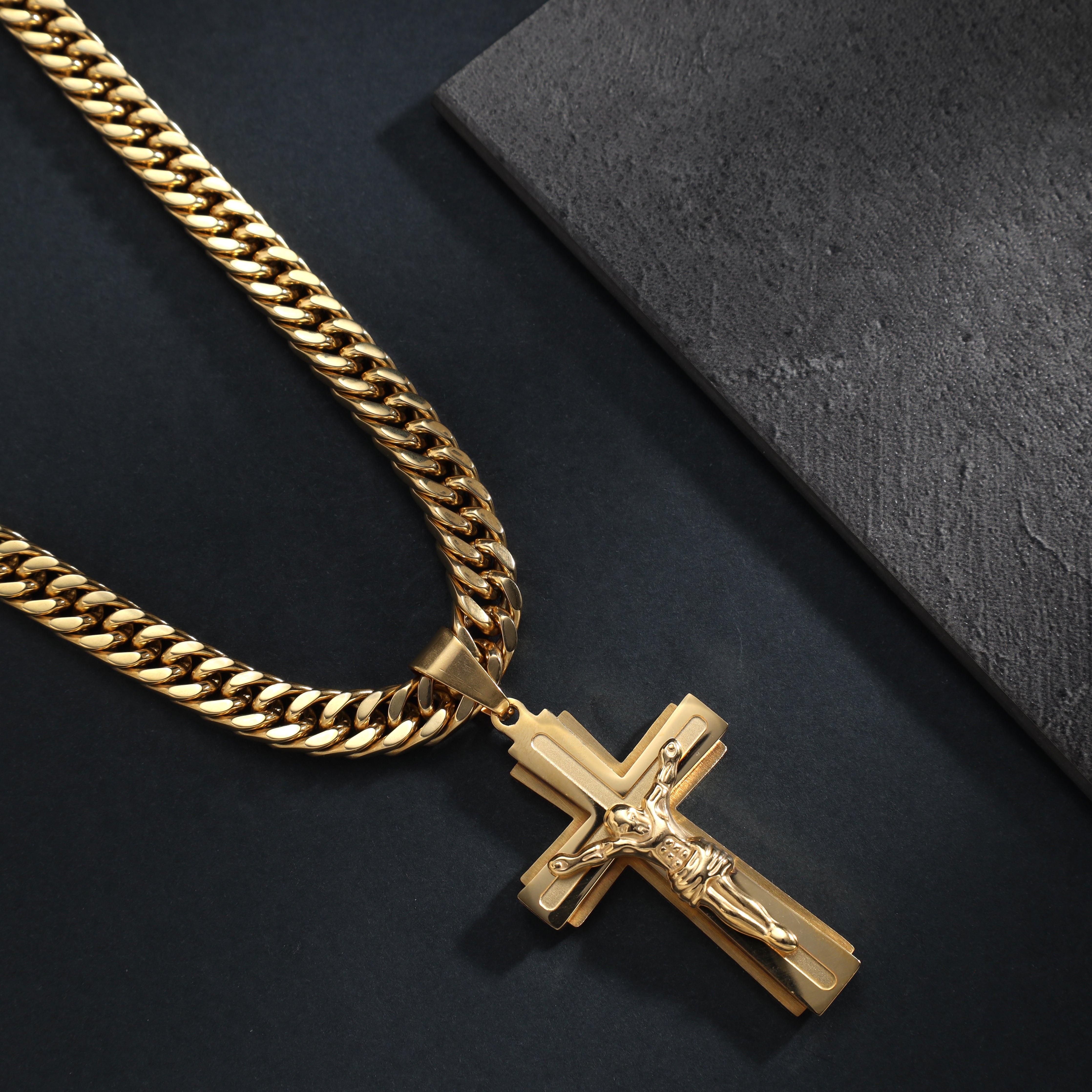 Various cross pendants made of stainless steel 14K gold plated