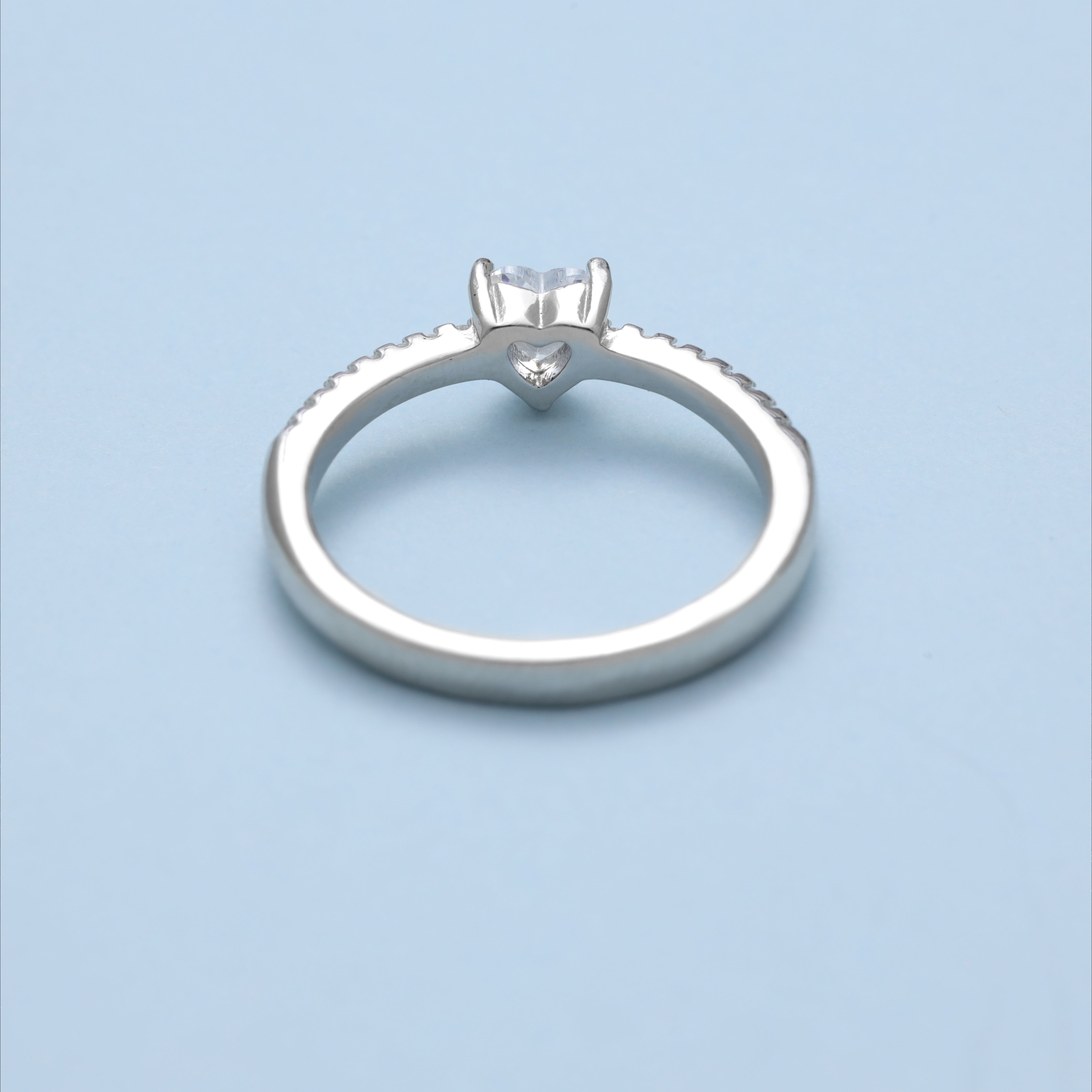 Damen Silberring Zirkonia Ring mit Herz Motiv Gr. 5/6/7/8/9 aus 925 Sterlingsilber - Taipan Schmuck