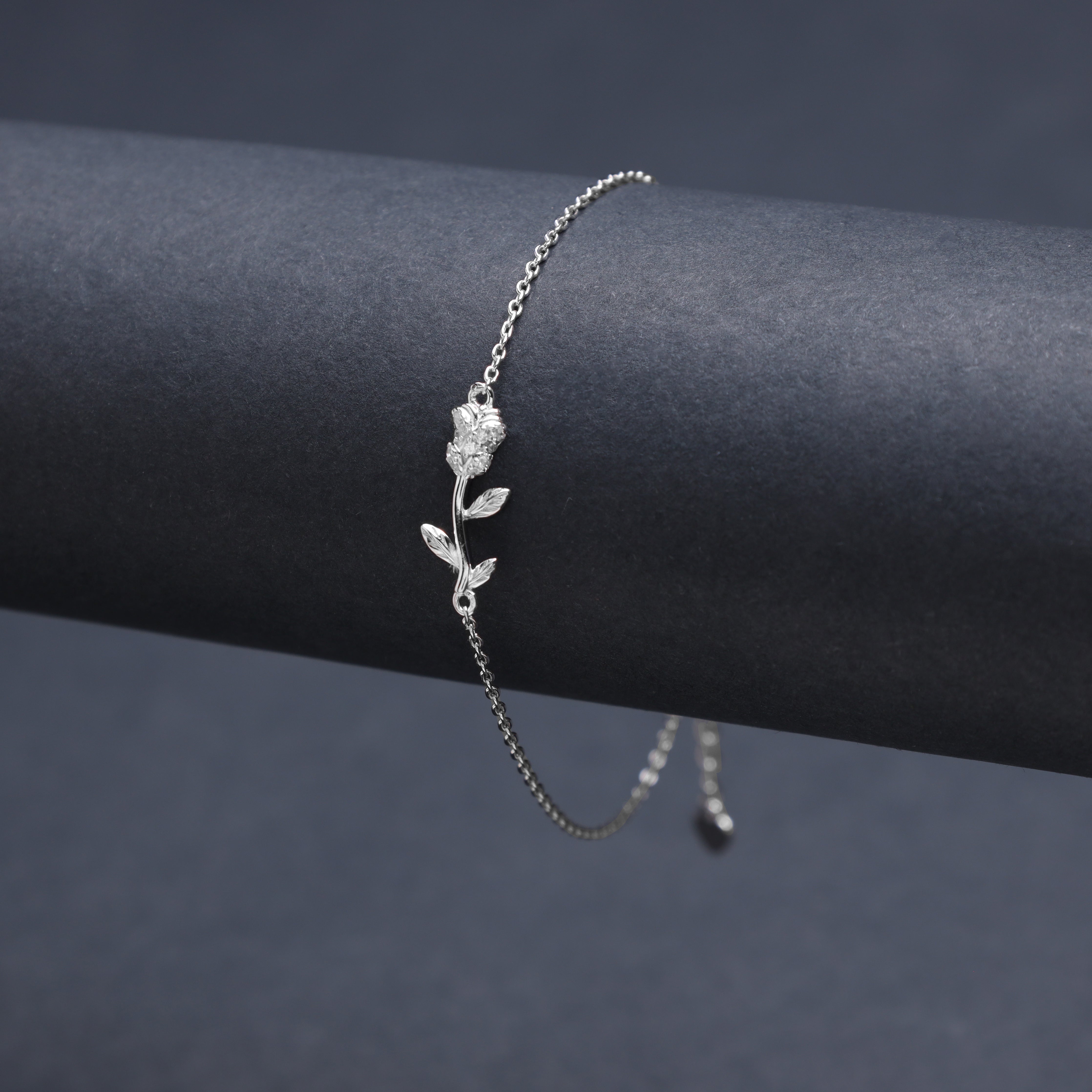 Women's anchor chain with rose bracelet made of 925 silver 